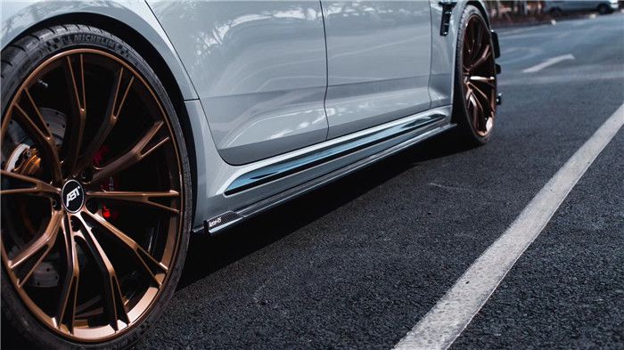 KARBEL - AUDI RS4 B9 CARBON FIBRE FULL BODY KIT