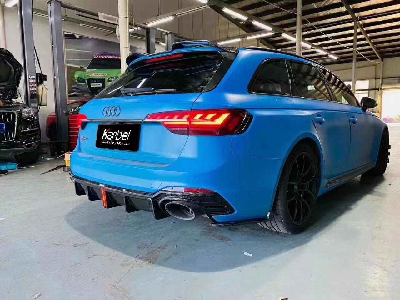 KARBEL - AUDI RS4 B9.5 DRY CARBON FIBRE REAR DIFFUSER