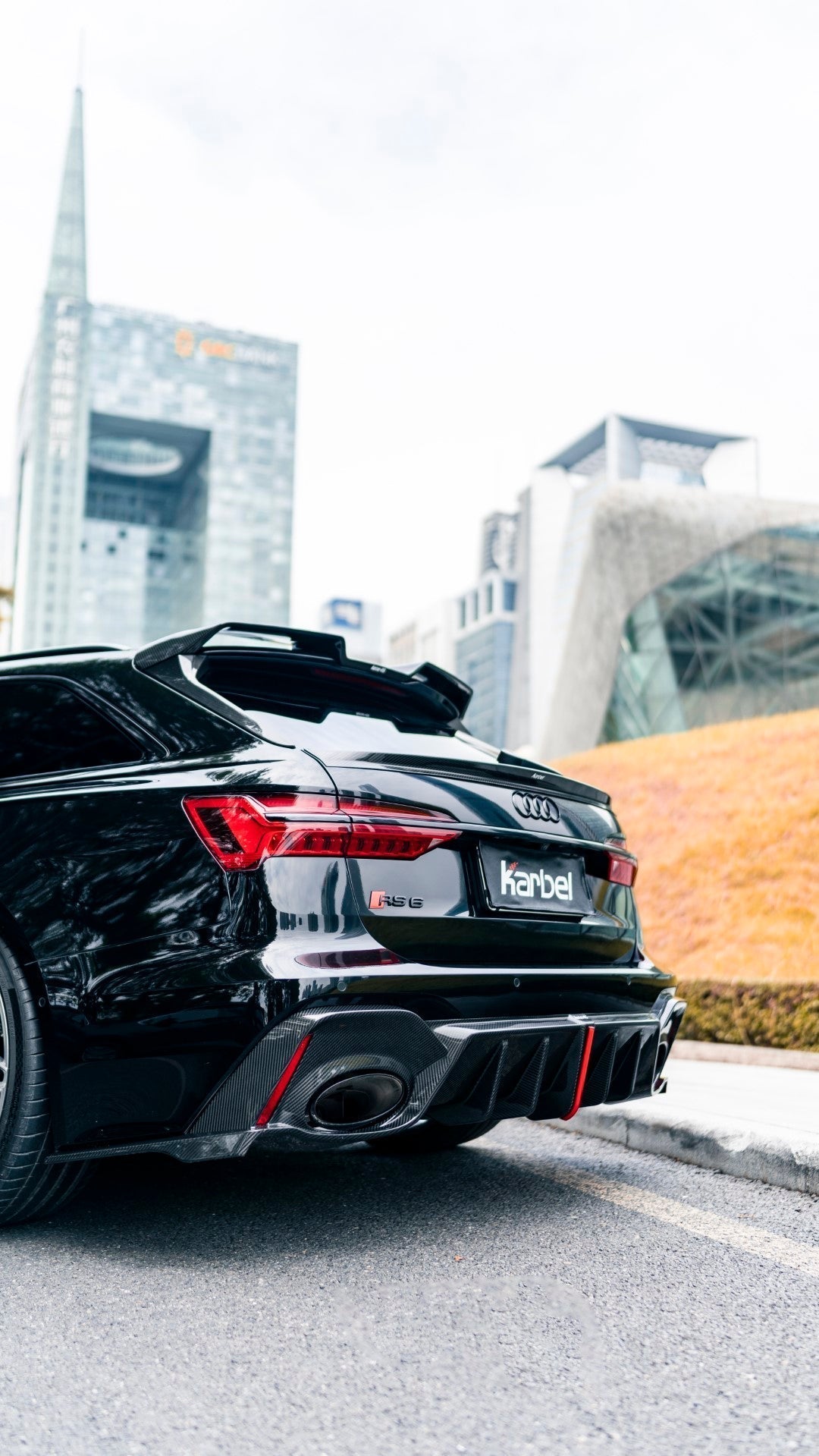 KARBEL - AUDI RS6 RS7 C8 DRY CARBON FIBRE REAR DIFFUSER