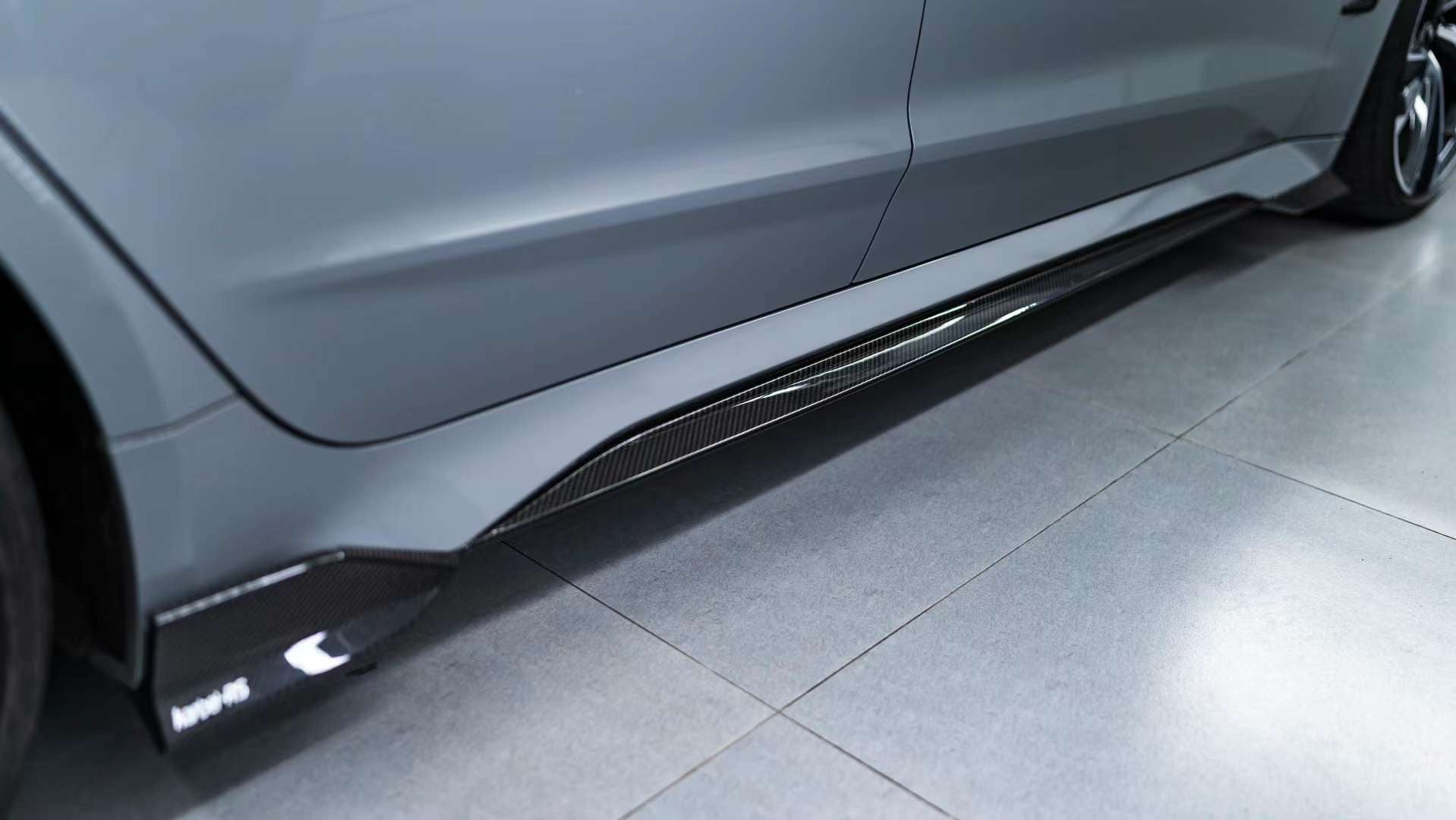 KARBEL - AUDI RS6 RS7 C8 DRY CARBON FIBRE SIDE SKIRTS