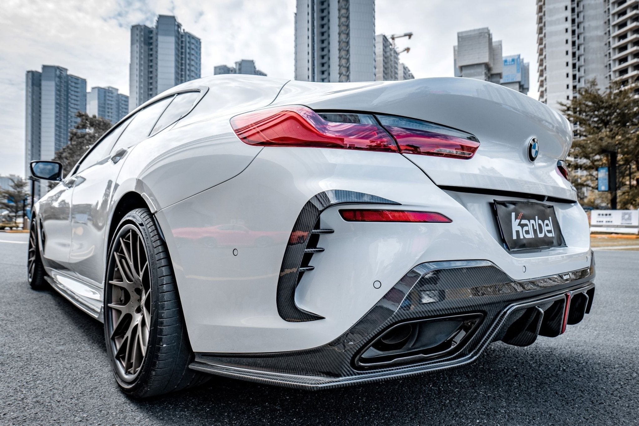 KARBEL - BMW 8 SERIES GRAN COUPE G16 CARBON FIBRE FULL BODY KIT