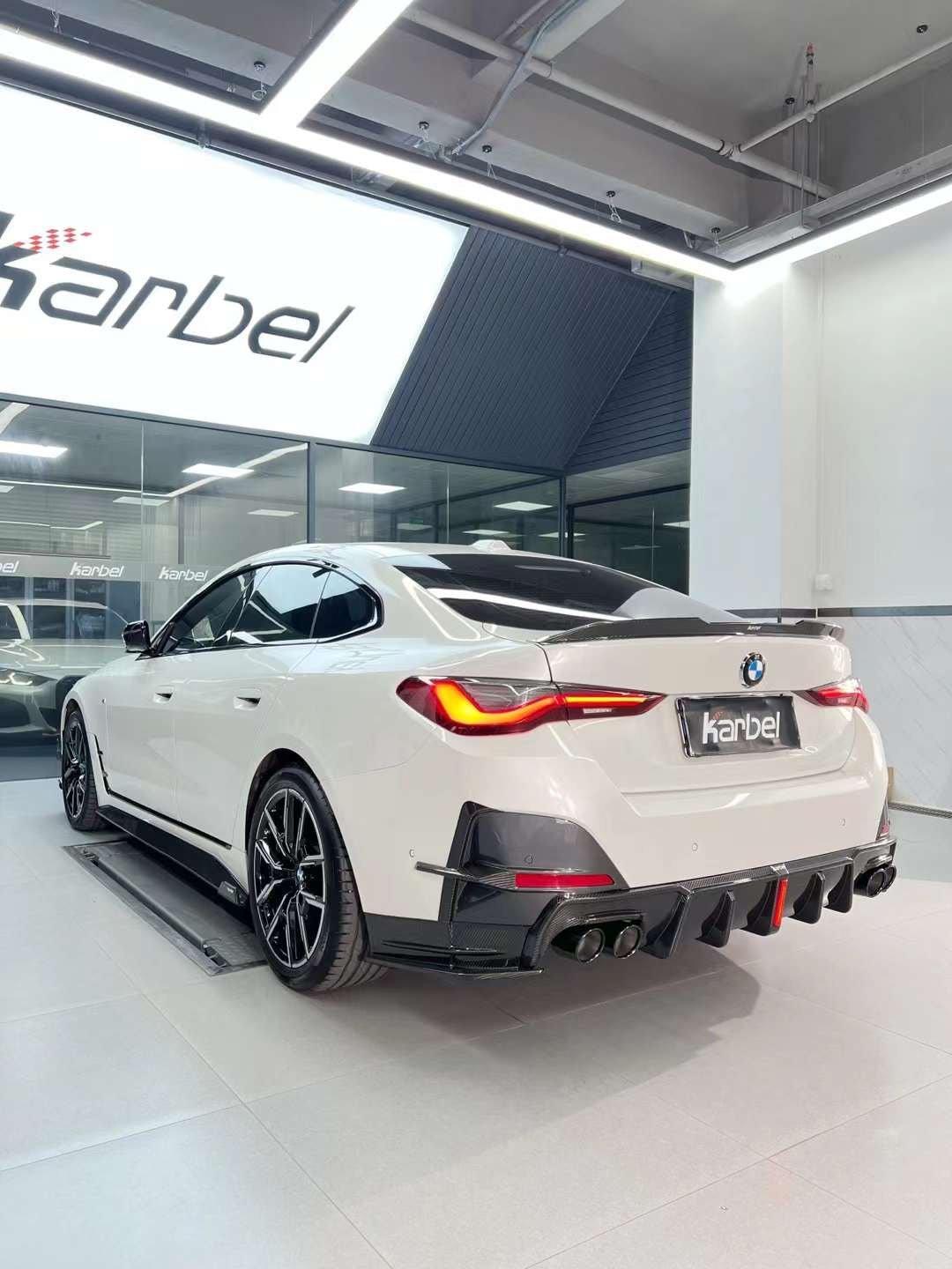 KARBEL - BMW i4/ 4 SERIES GRAN COUPE G26 CARBON FIBRE REAR BUMPER TRIM