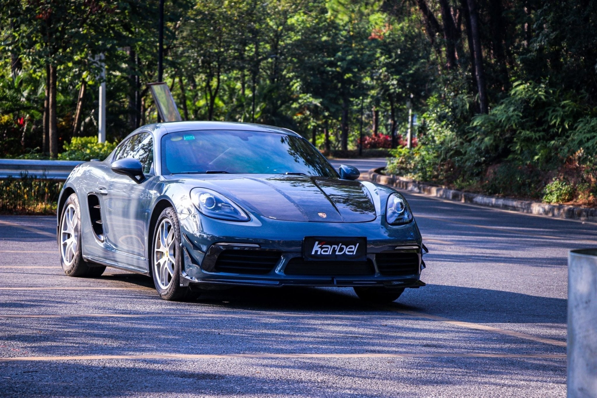 KARBEL - PORSCHE 718 CAYMAN / BOXSTER DRY CARBON FIBRE FULL BODY KIT