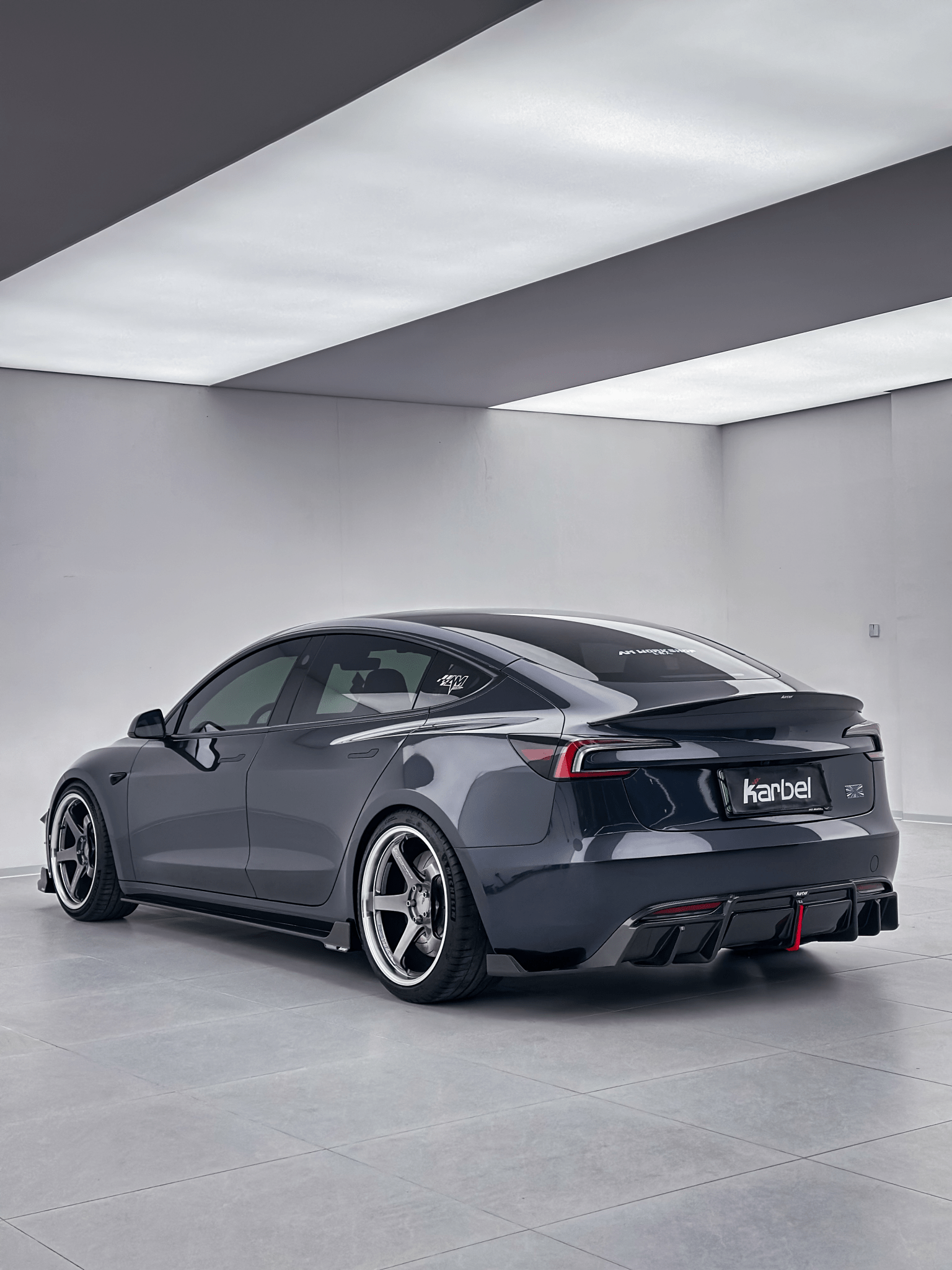 KARBEL - TESLA MODEL 3P PERFORMANCE HIGHLAND DRY CARBON FIBER LED REAR DIFFUSER