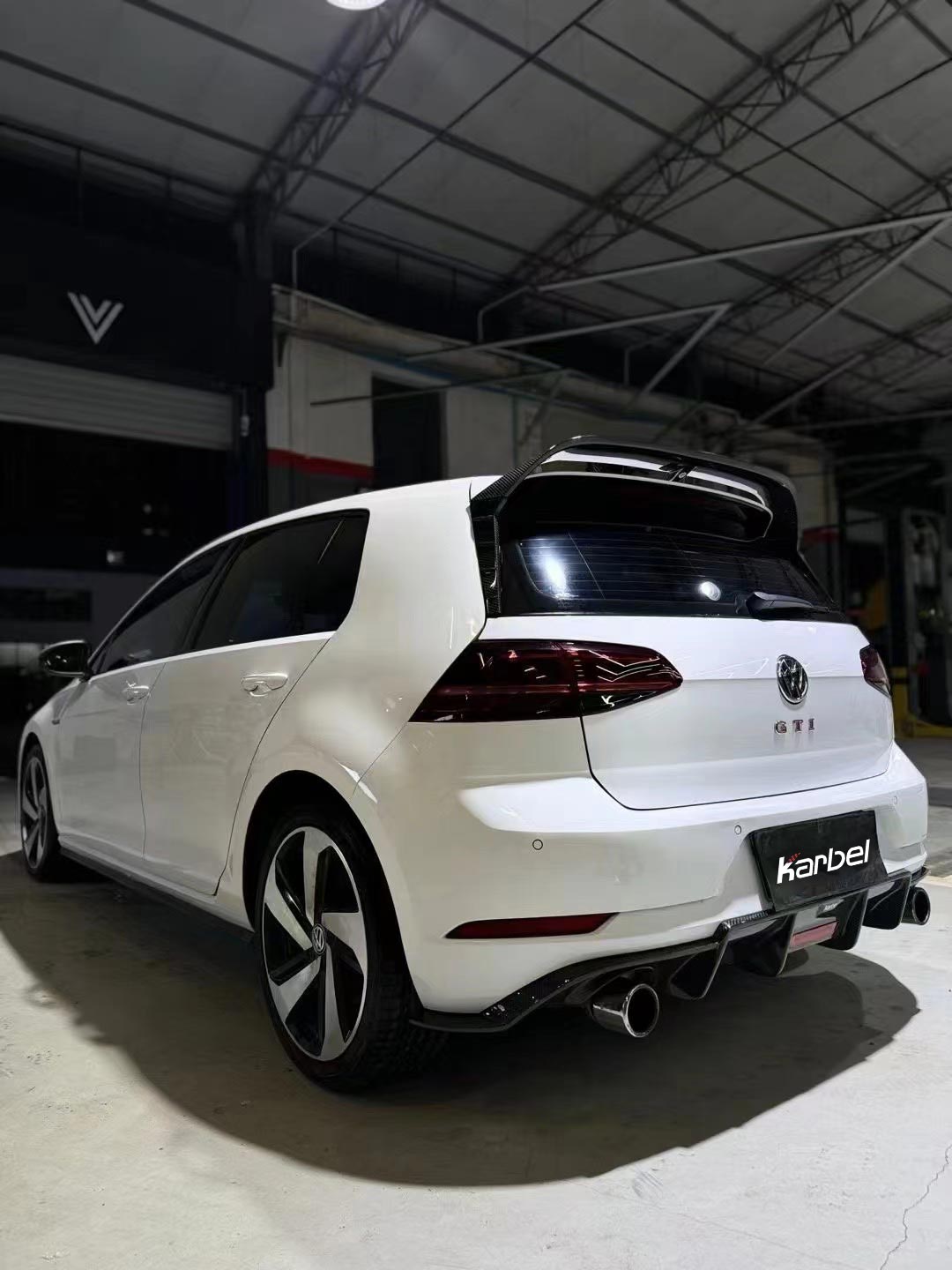 KARBEL - VOLKSWAGEN GOLF GTI MK7.5 CARBON FIBRE REAR DIFFUSER