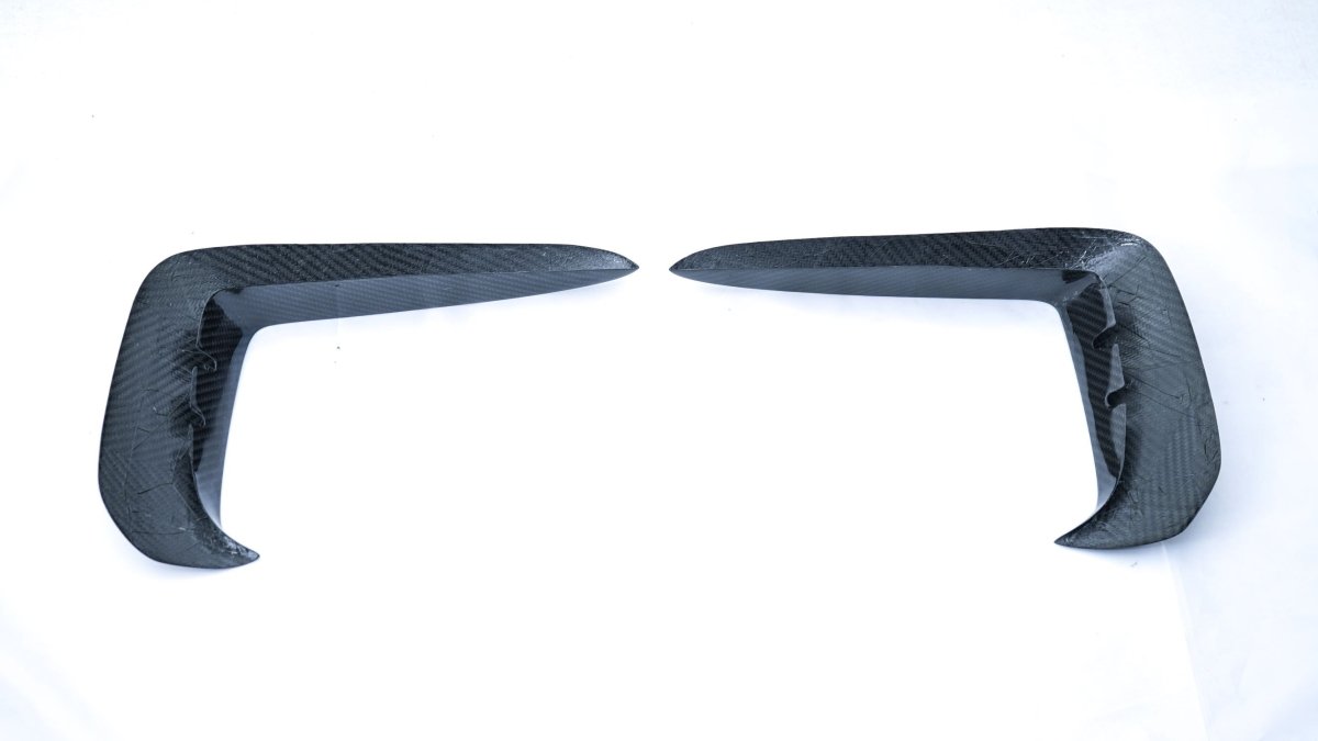 KARBEL - VOLKSWAGEN GOLF GTI MK7.5 CARBON FIBRE UPPER VALANCES