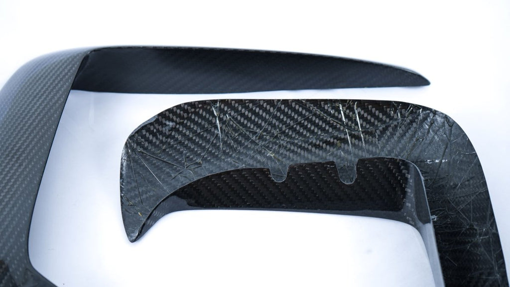 KARBEL - VOLKSWAGEN GOLF GTI MK7.5 CARBON FIBRE UPPER VALANCES