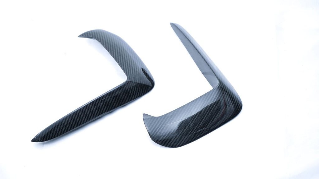 KARBEL - VOLKSWAGEN GOLF GTI MK7.5 CARBON FIBRE UPPER VALANCES