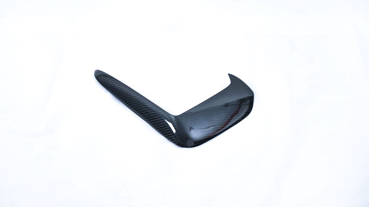 KARBEL - VOLKSWAGEN GOLF GTI MK7.5 CARBON FIBRE UPPER VALANCES
