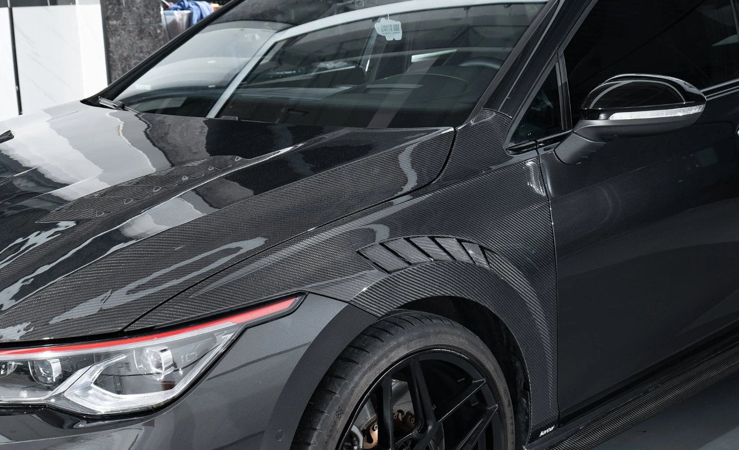 KARBEL - VOLKSWAGEN GOLF GTI MK8 CARBON FIBRE FRONT FENDERS / WINGS