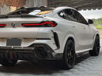 LUMING - BMW X6 G06 DRY CARBON FIBER LED REAR DIFFUSER