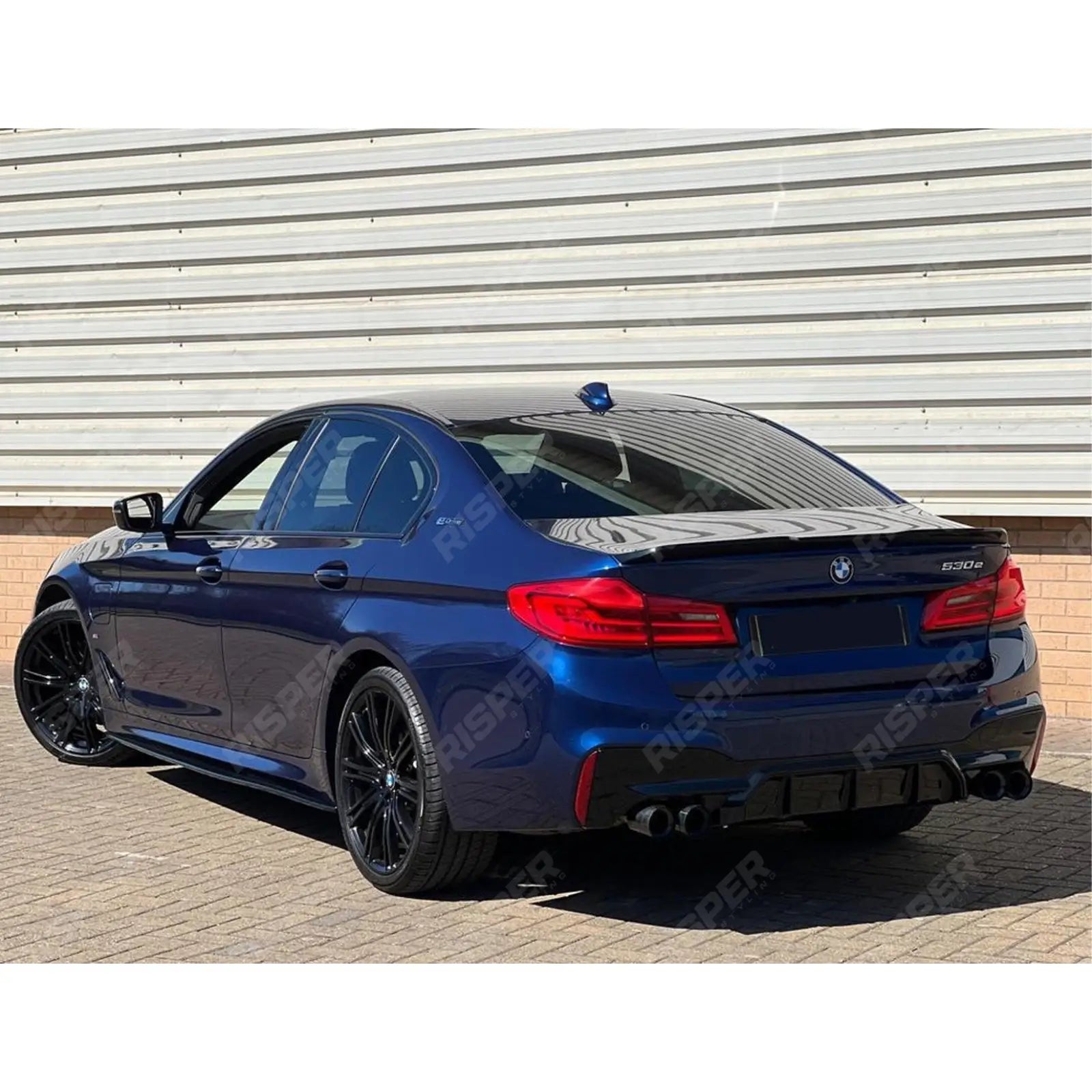 M5 Look Rear Diffuser Quad Exit Gloss Black For BMW 5 Series M Sport G30 G31 2017-2024