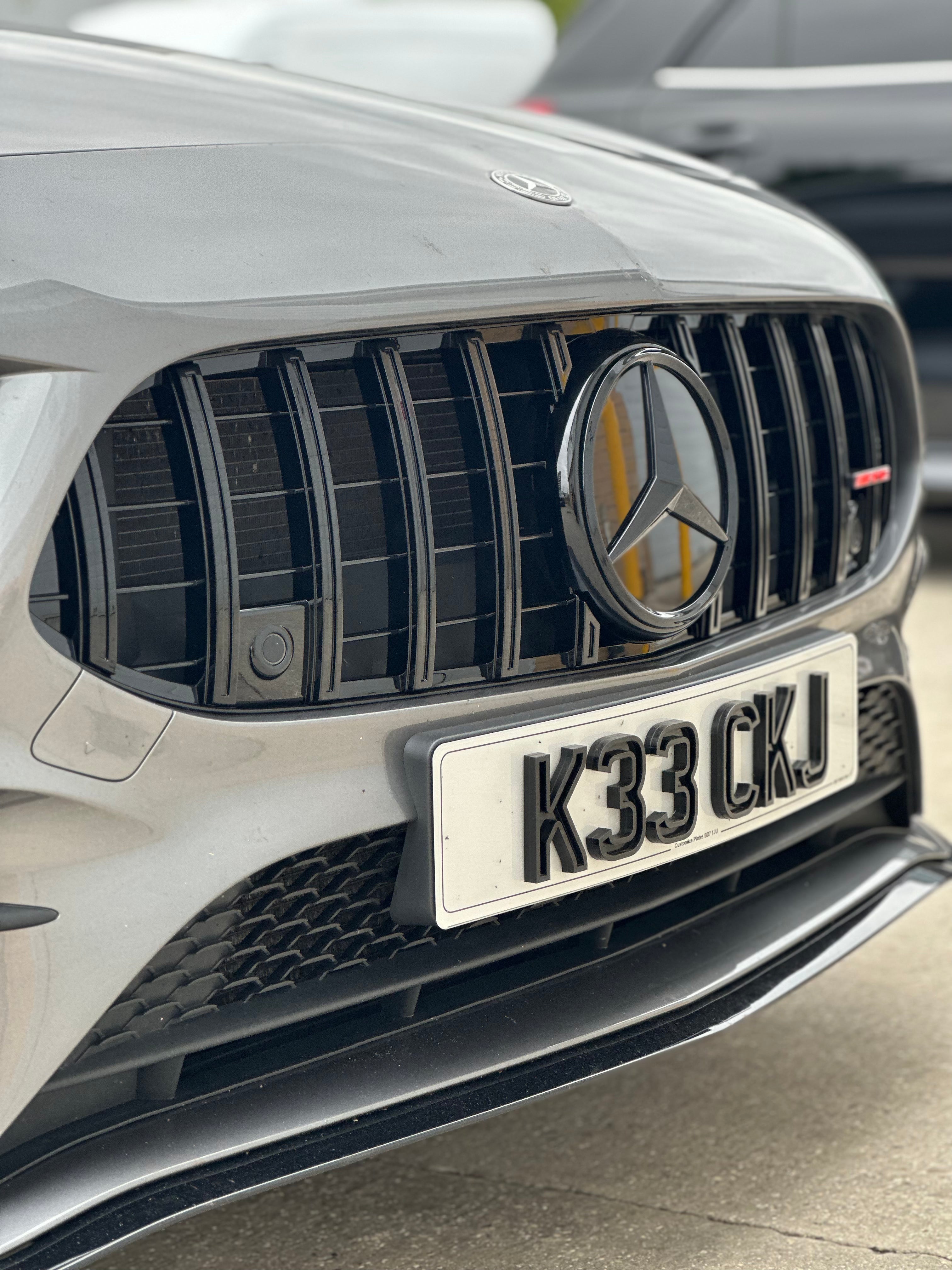 Mercedes W177 Gloss Black Grille Badge | Distronic Compatible