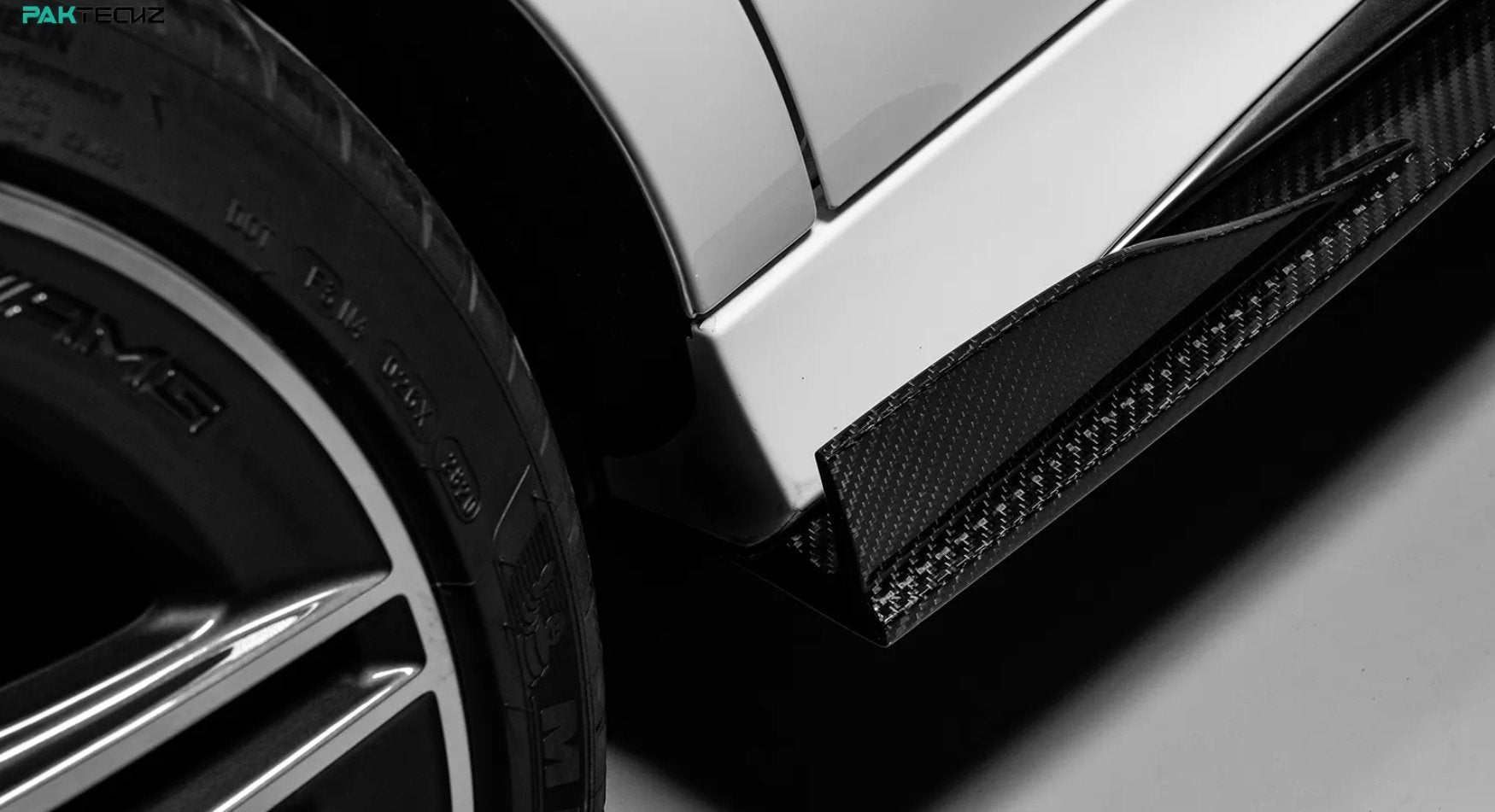 PAKTECHZ - MERCEDES BENZ CLA W118 DRY CARBON FIBRE SIDE SKIRTS