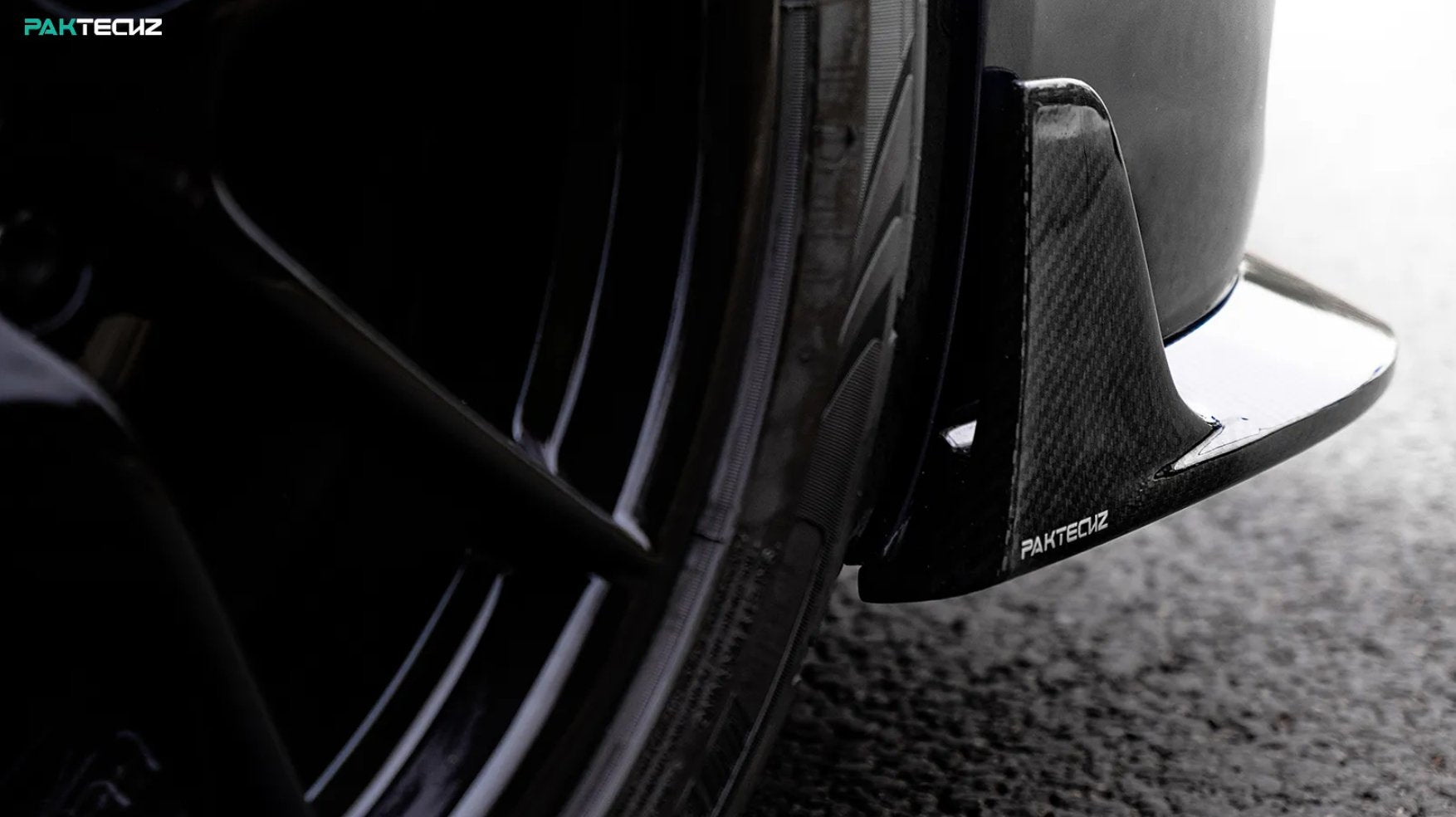 PAKTECHZ - PORSCHE CAYMAN / BOXSTER 718 DRY CARBON FIBRE FRONT LIP