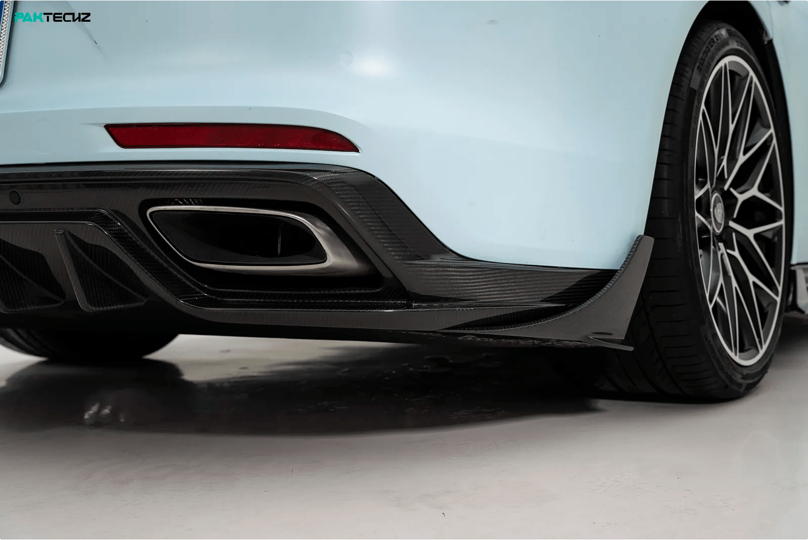 PAKTECHZ - PORSCHE PANAMERA 971.2 CARBON FIBRE REAR DIFFUSER