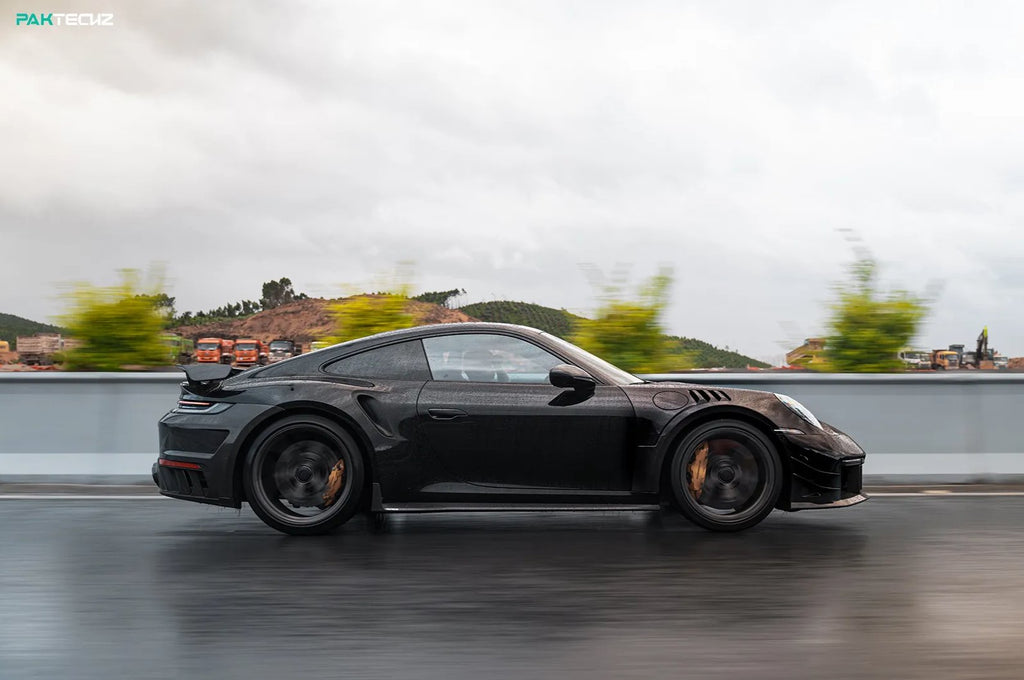 PAKTECKZ - PORSCHE 992 TURBO S DRY CARBON FIBRE SIDE SKIRTS