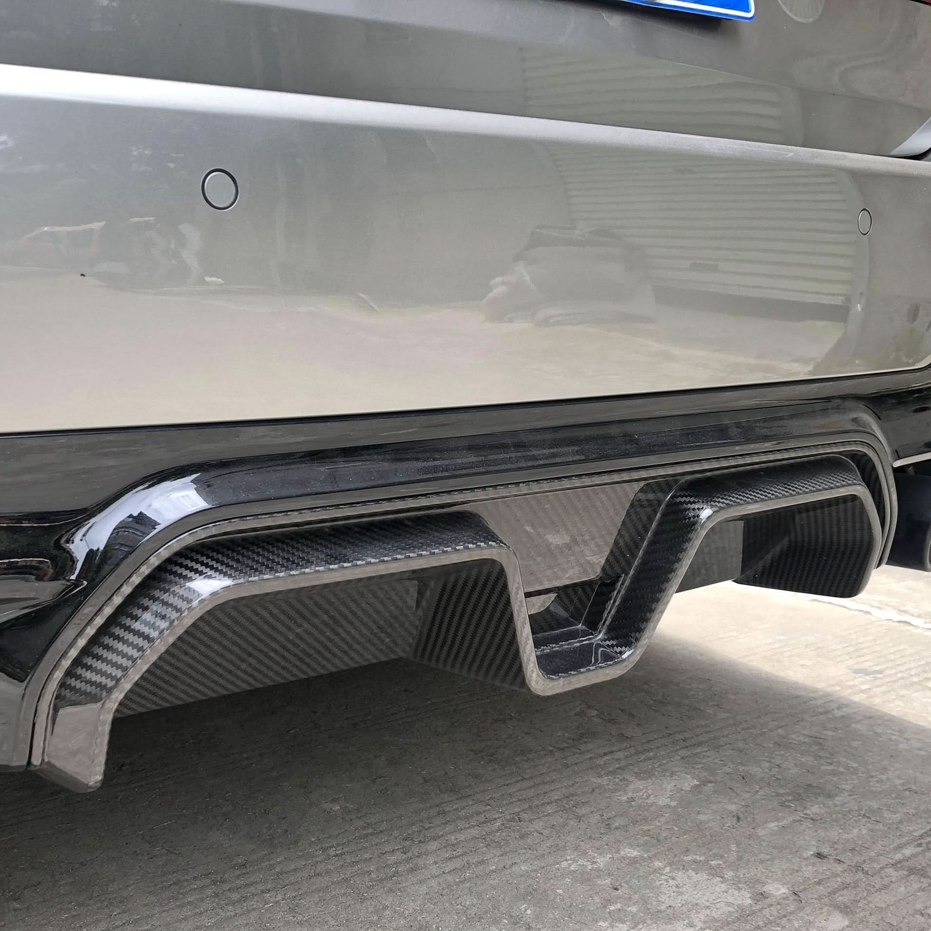CS Style Pre-Preg Carbon Fibre Rear Diffuser for BMW F90 M5 17-24