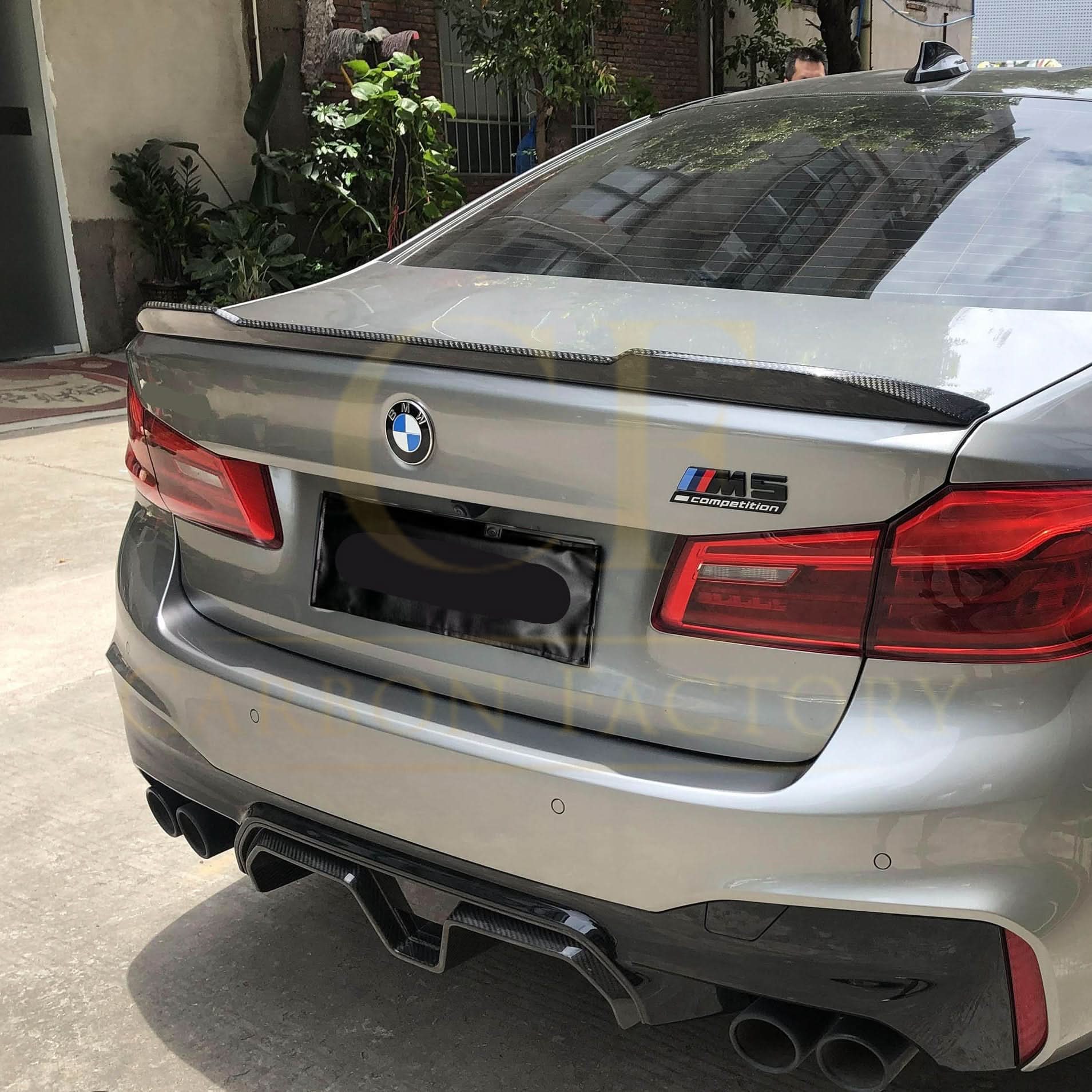 CS Style Pre-Preg Carbon Fibre Rear Diffuser for BMW F90 M5 17-24