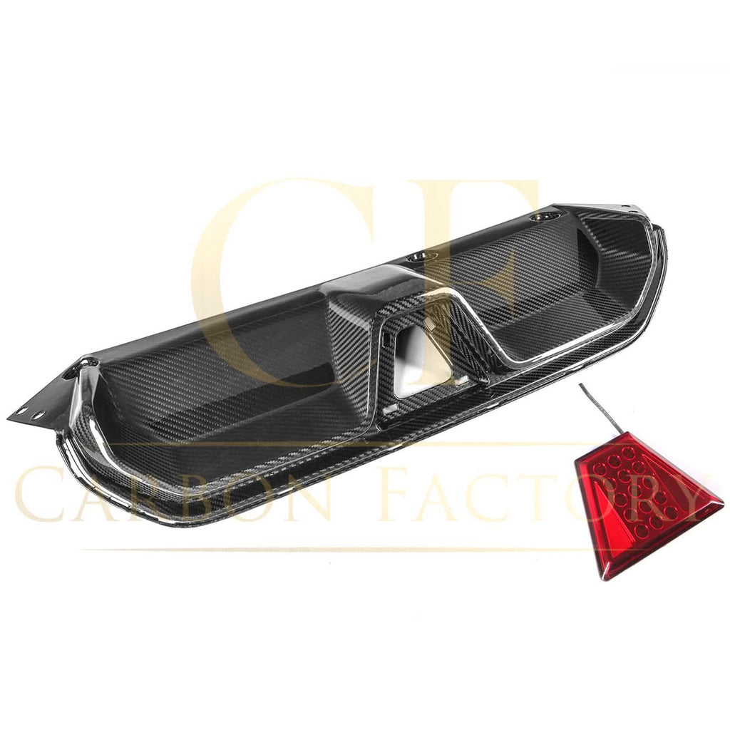 CS Style with LED Pre-Preg Carbon Fibre Rear Diffuser for BMW F90 M5 17-24