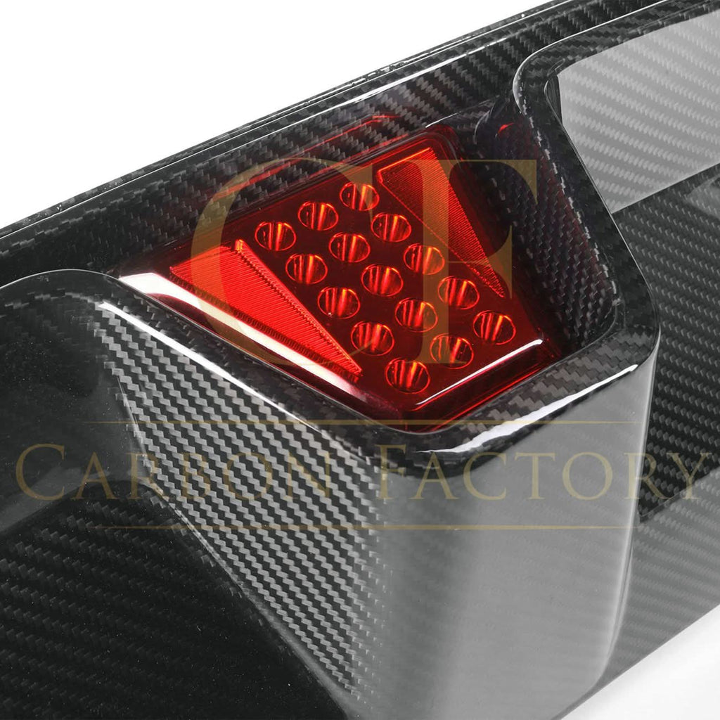 CS Style with LED Pre-Preg Carbon Fibre Rear Diffuser for BMW F90 M5 17-24