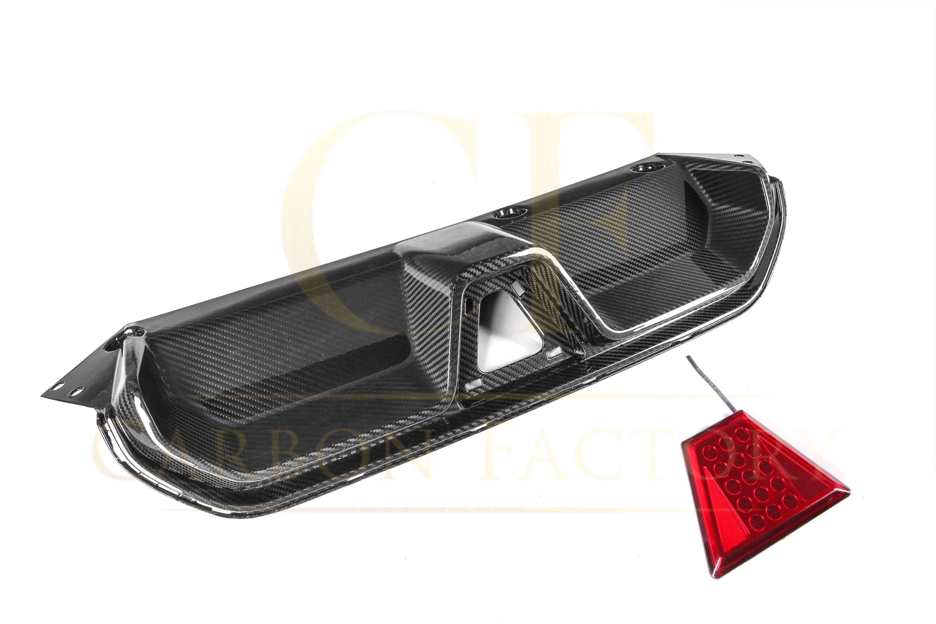 LED Style Carbon Fibre Rear Diffuser for BMW F90 M5 17-Present