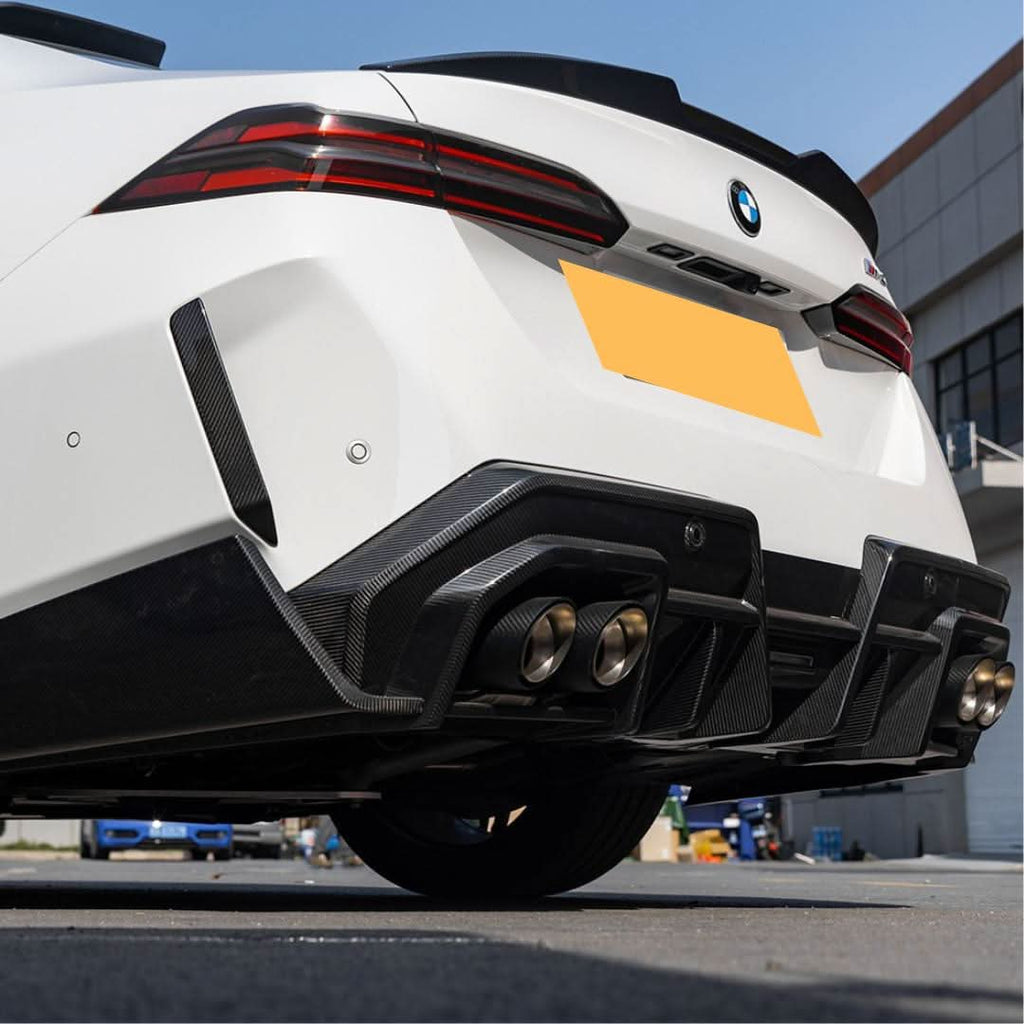 SQ-B Style Pre-Preg Carbon Fibre Rear Diffuser for BMW G90 G99 M5 2025-Present