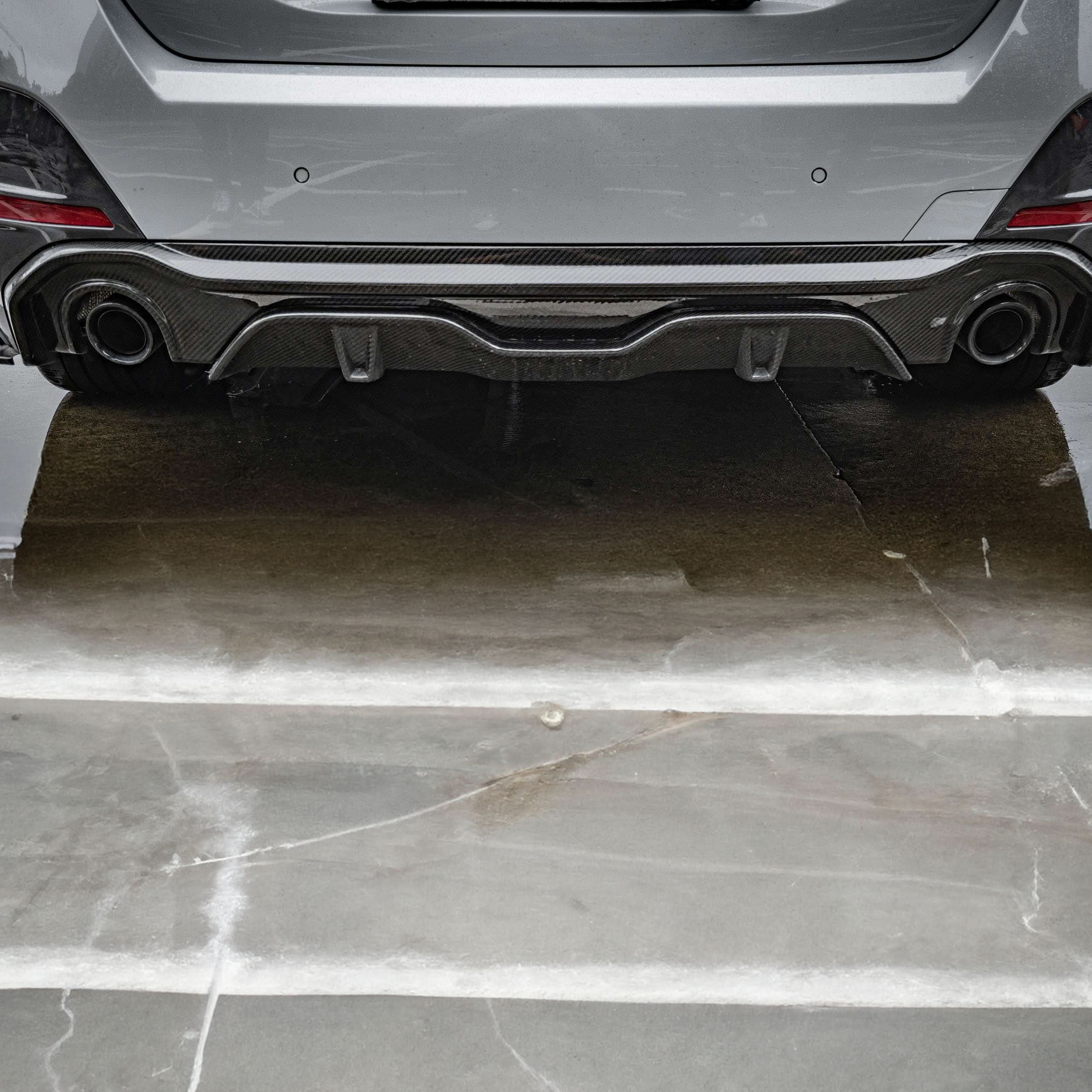 SQ Style Pre-Preg Carbon Fibre Rear Diffuser Dual Exhaust for BMW G26 4 Series Gran Coupe 21-24