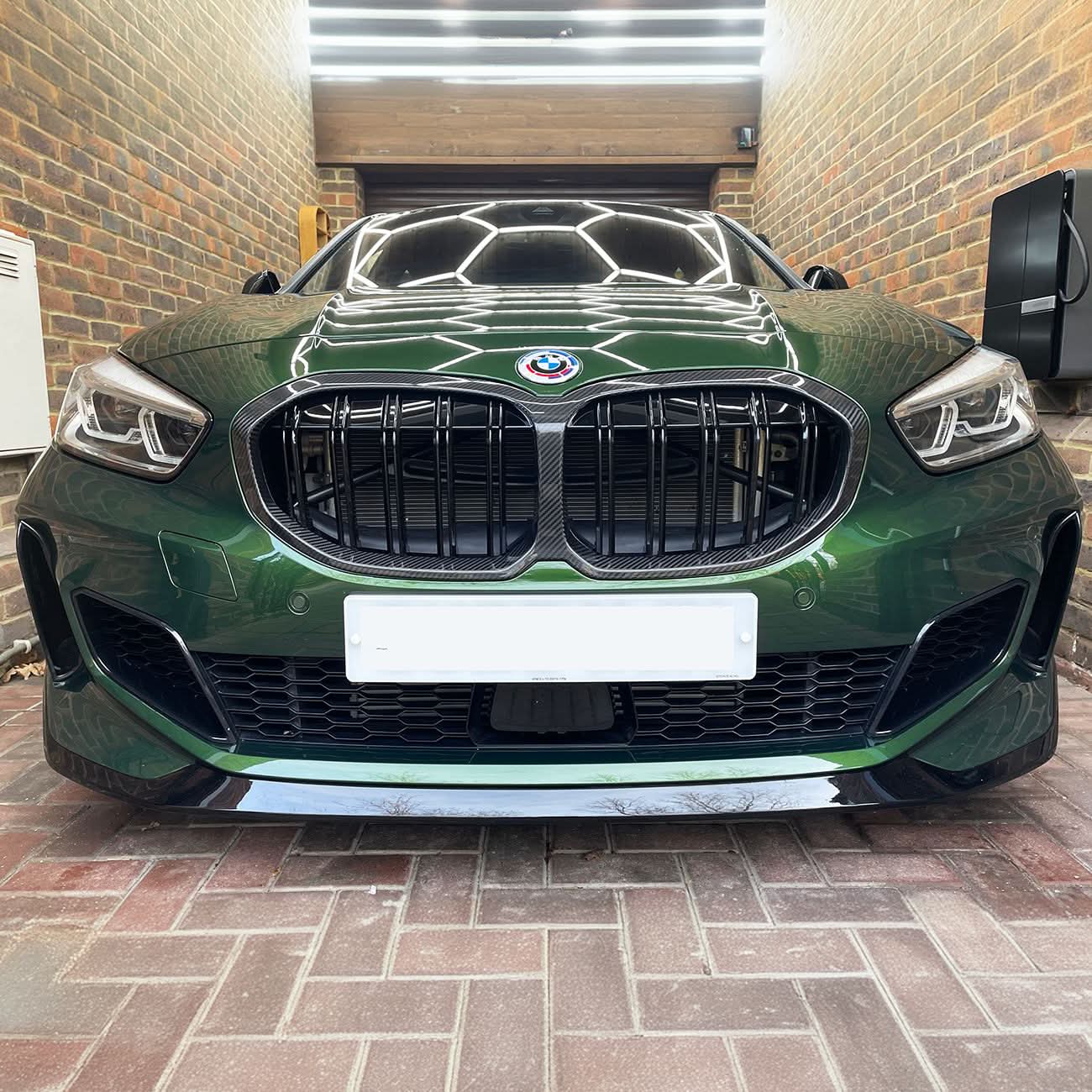 Double Slat Pre-Preg Carbon Fibre Front Grille for BMW F40 1 Series 19-24