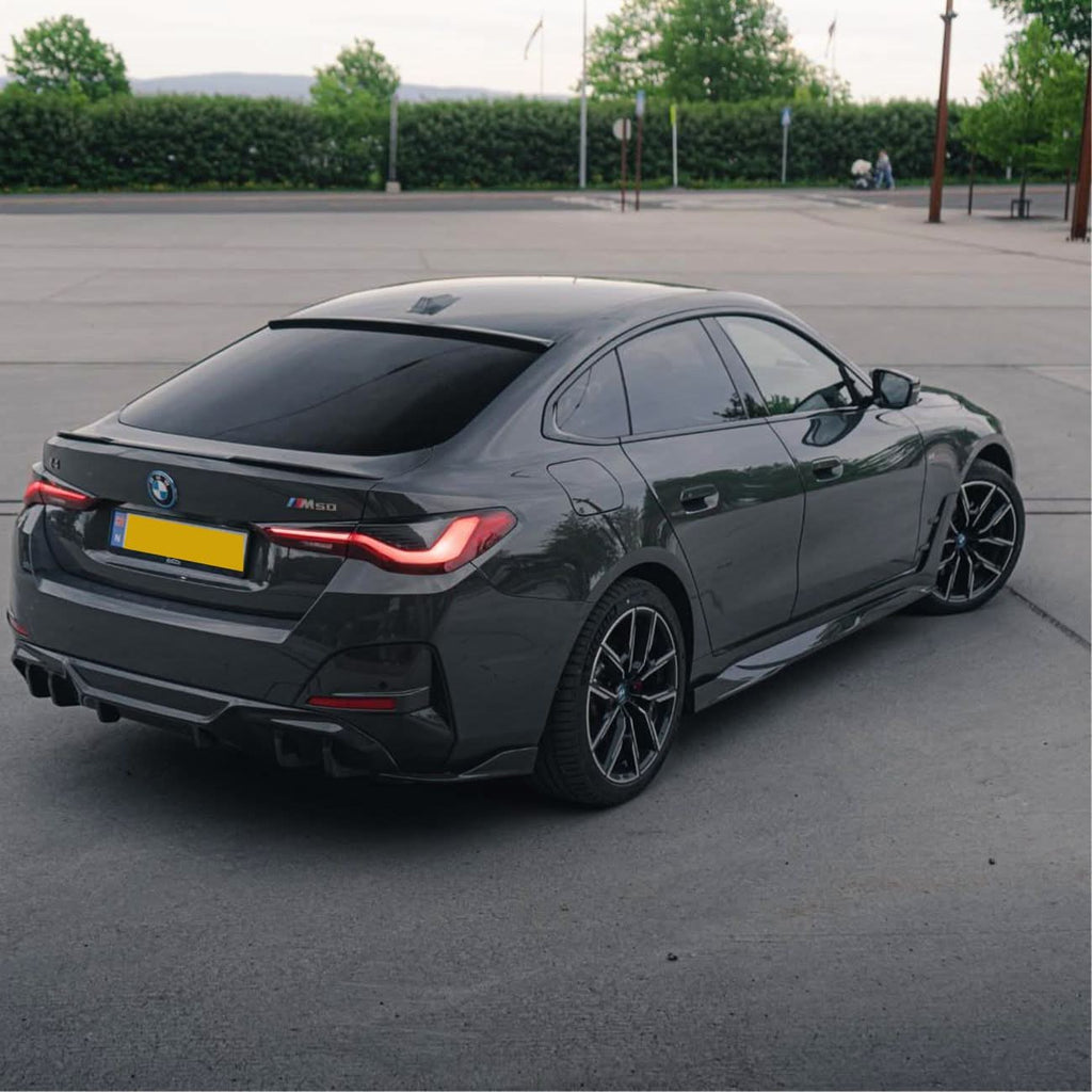 SQ Style Pre-Preg Carbon Fibre Side Skirts for BMW 4 Series i4 21-24