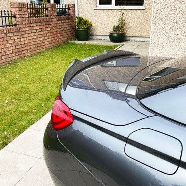 V Style Pre-Preg Carbon Fibre Boot Spoiler for BMW 4 Series F33 Convertible inc F83 M4 14-20