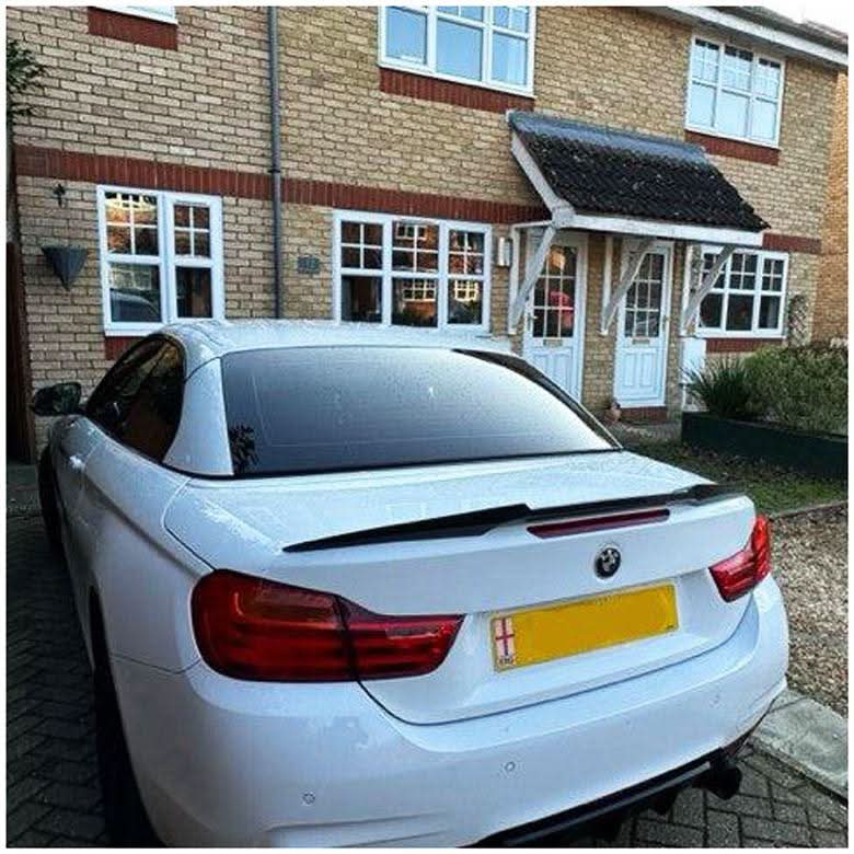 V Style Pre-Preg Carbon Fibre Boot Spoiler for BMW 4 Series F33 Convertible inc F83 M4 14-20
