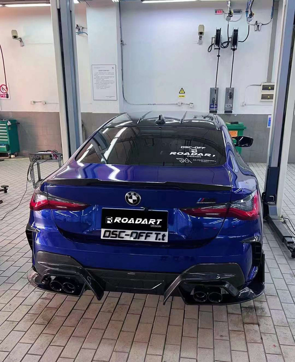 RA - BMW 4 SERIES G22 / G23 DRY CARBON FIBRE REAR DIFFUSER RA-4C