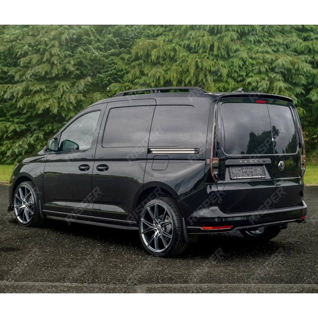 Rear Bumper Splitter in Gloss Black For Volkswagen Caddy MK5 2021+