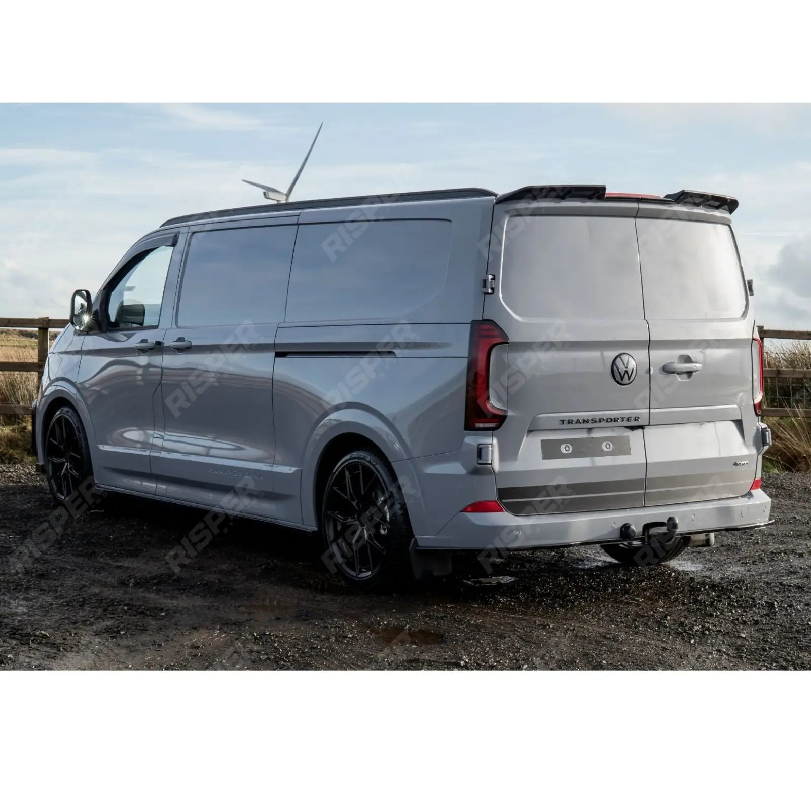 Rear Bumper Splitter In Gloss Black For Volkswagen Transporter T7 2025+