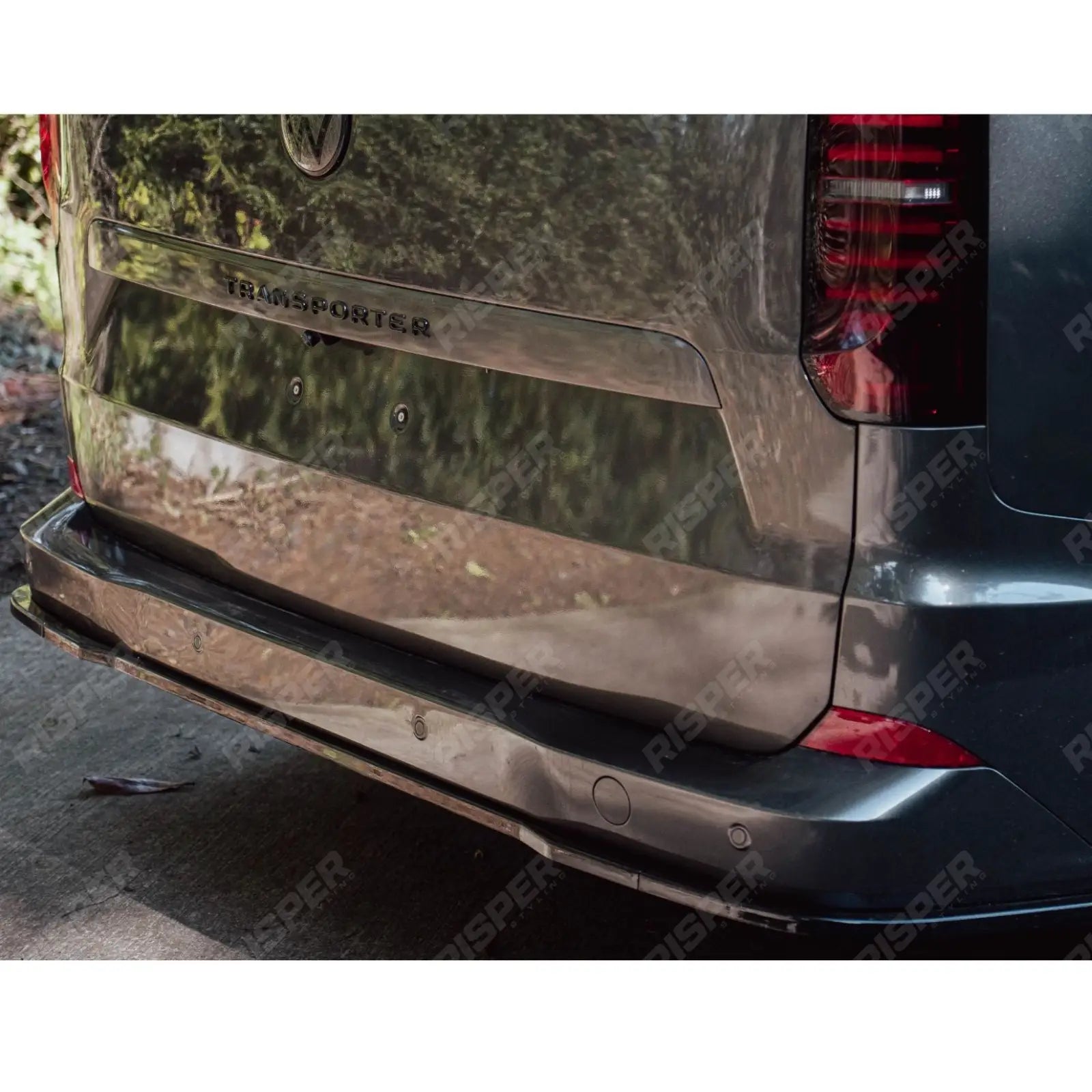 Rear Bumper Splitter In Gloss Black For Volkswagen Transporter T7 2025+