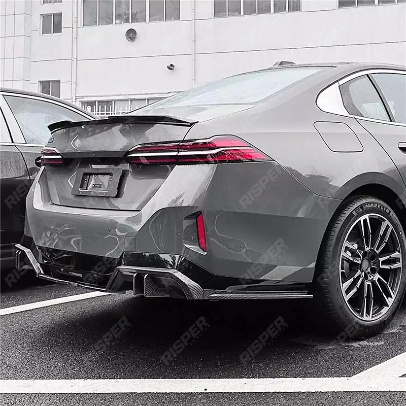Rear Diffuser In Carbon Look For Bmw 5 Series G60 2024 On - M Sport