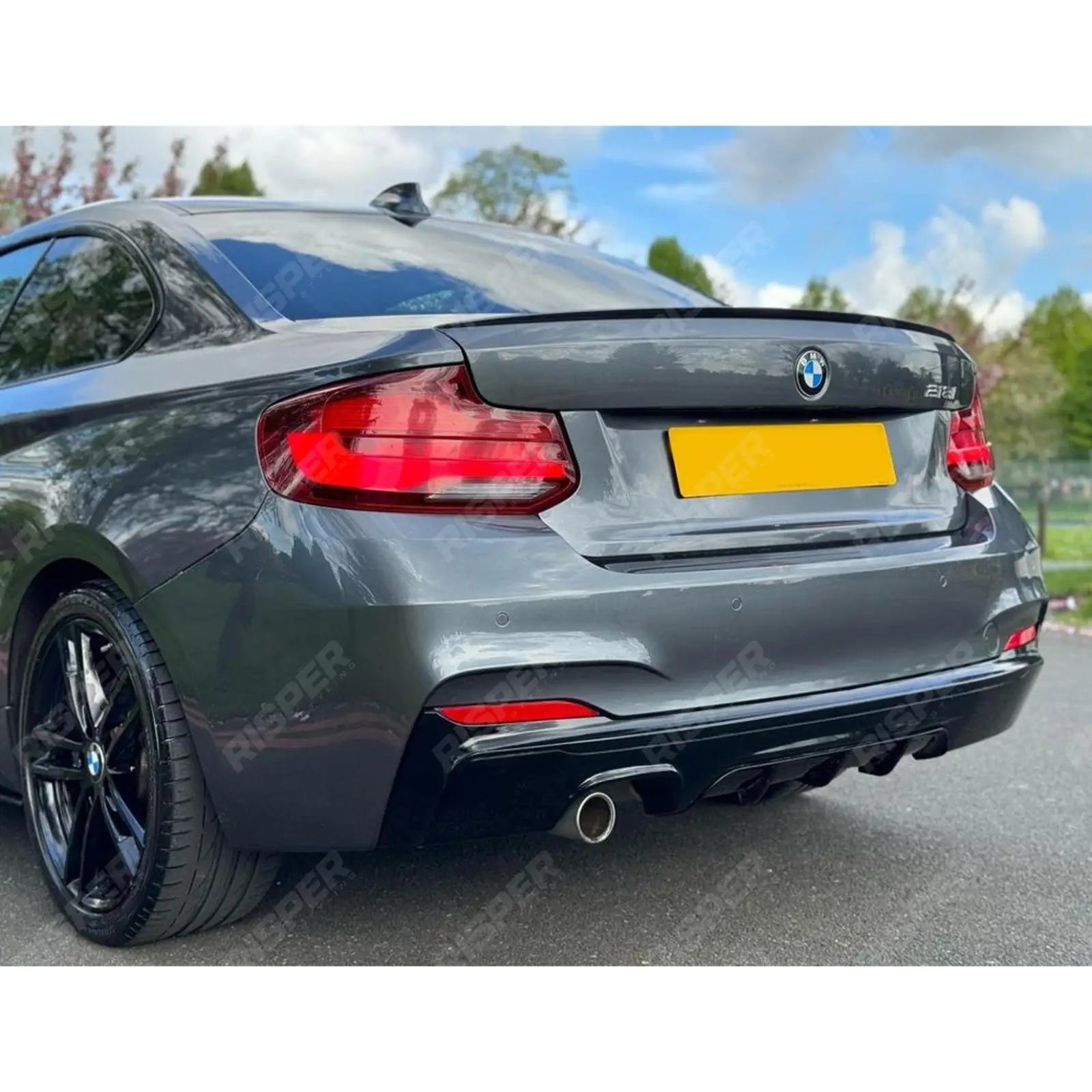 Rear Diffuser In Gloss Black 0___ For Bmw 2 Series F22 M Sport 2014-2021
