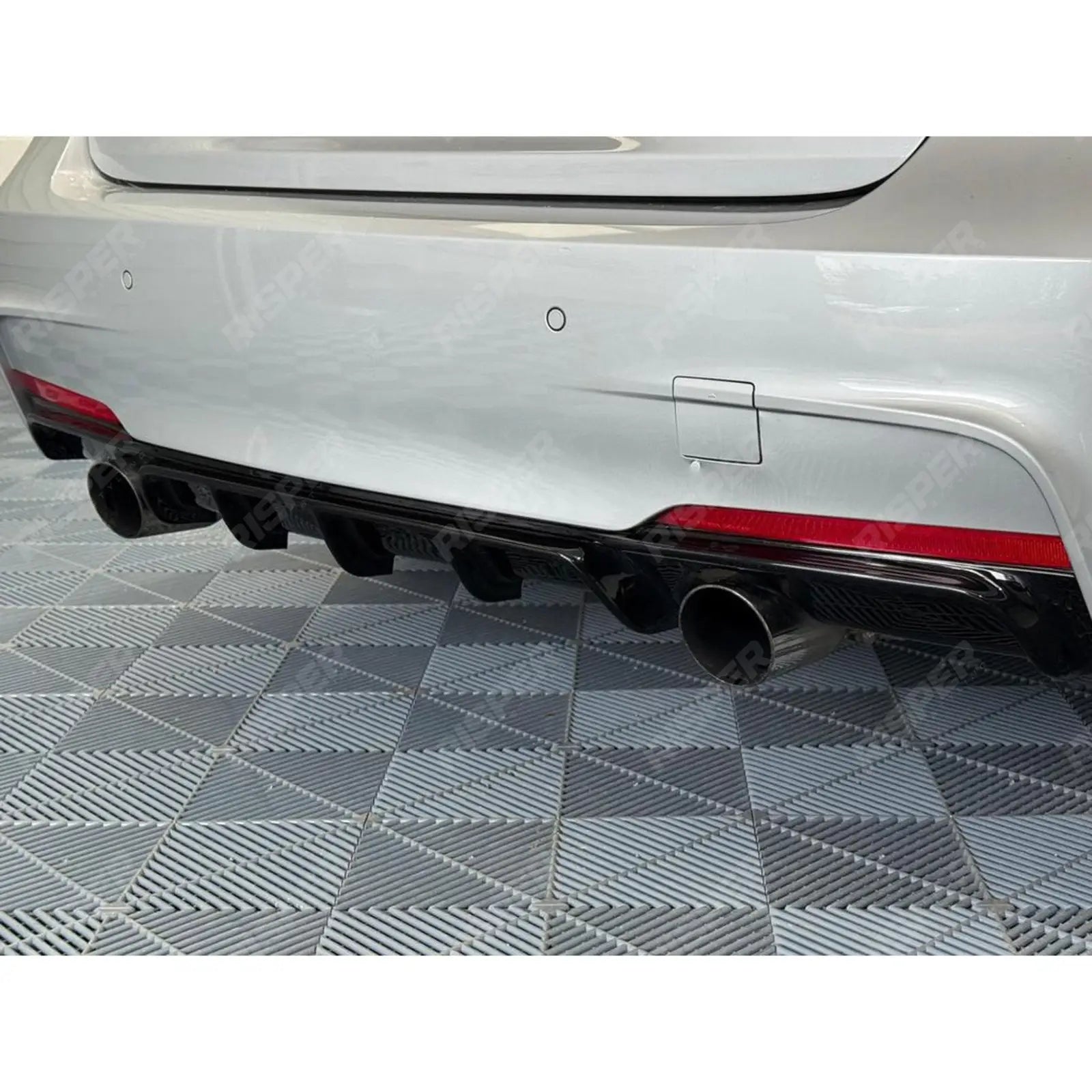 Rear Diffuser In Gloss Black For Bmw F30 F35 M Sport Single Tip Twin Exit