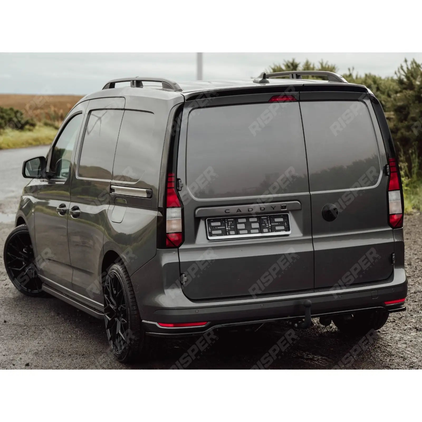 Rear Spoiler Barn Door in Gloss Black For Volkswagen Caddy MK5 2021+