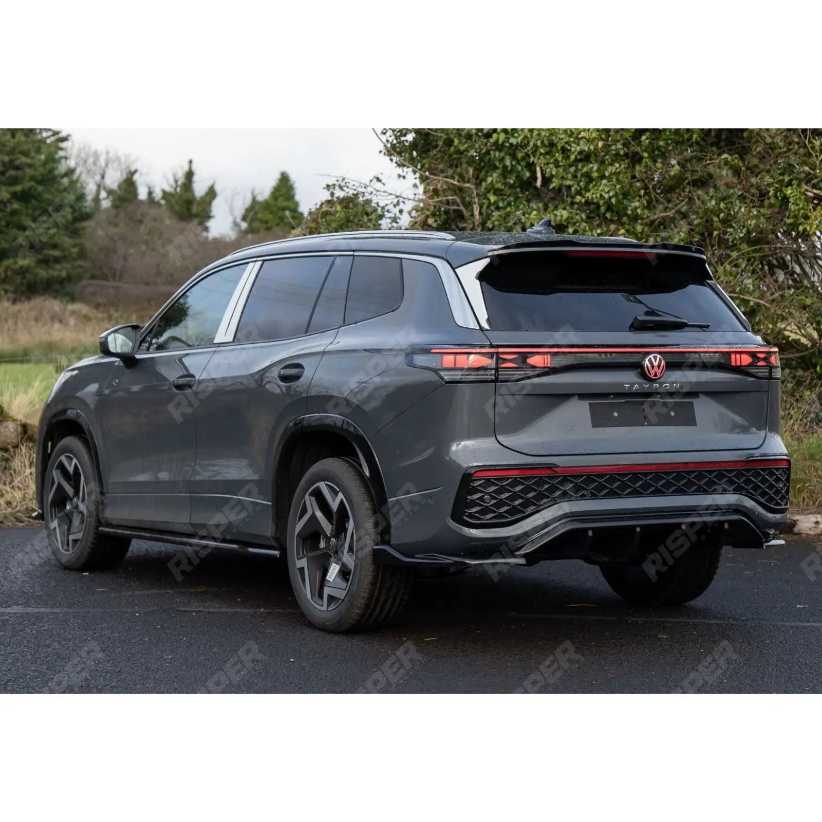 Rear Spoiler In Gloss Black For VW Tayron 2025 On
