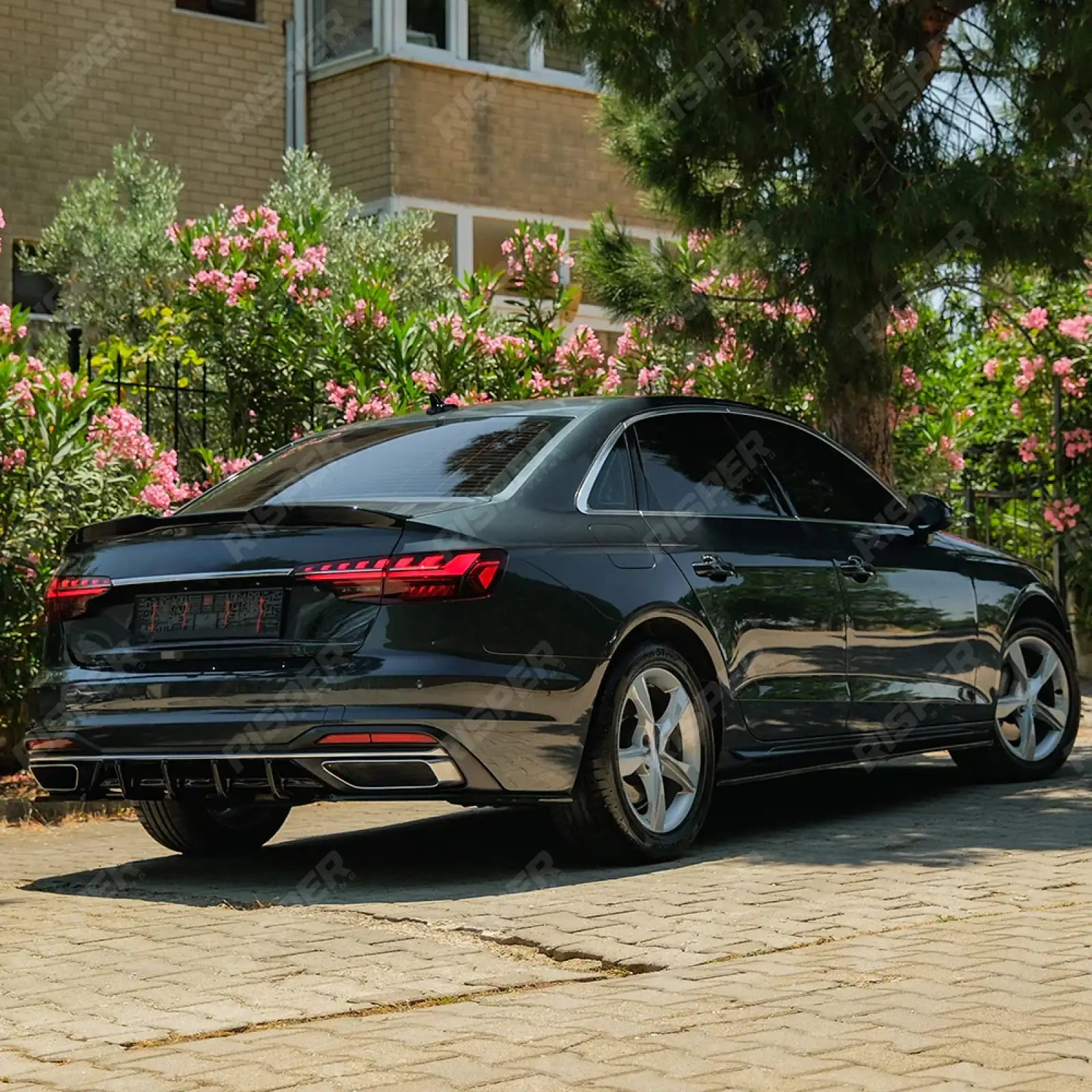 REAR VALANCE IN GLOSS BLACK For AUDI A4 B9 FACELIFT 2019-2024