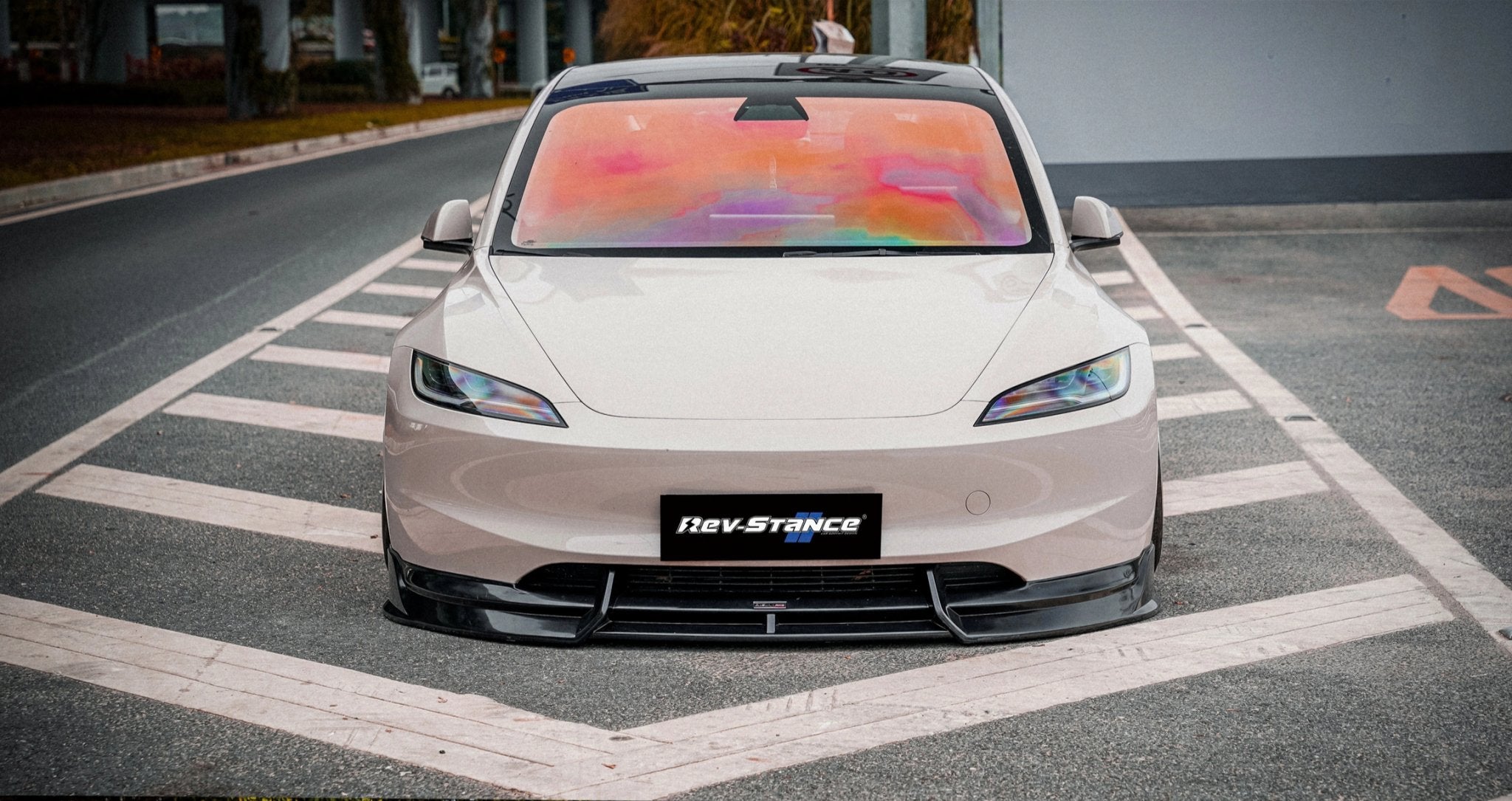 REVSTANCE - TESLA MODEL 3 FACELIFT HIGHLAND 2024+ ABS PLASTIC GLOSS BLACK FRONT LIP