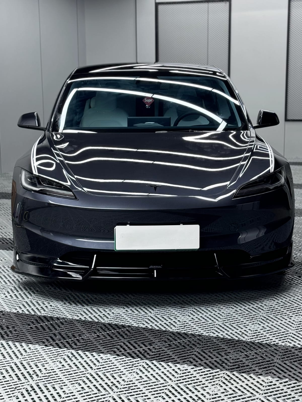 REVSTANCE - TESLA MODEL 3 FACELIFT HIGHLAND 2024+ ABS PLASTIC GLOSS BLACK FRONT LIP