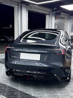 REVSTANCE - TESLA MODEL 3 HIGHLAND 2023+ GLOSS BLACK LED REAR DIFFUSER