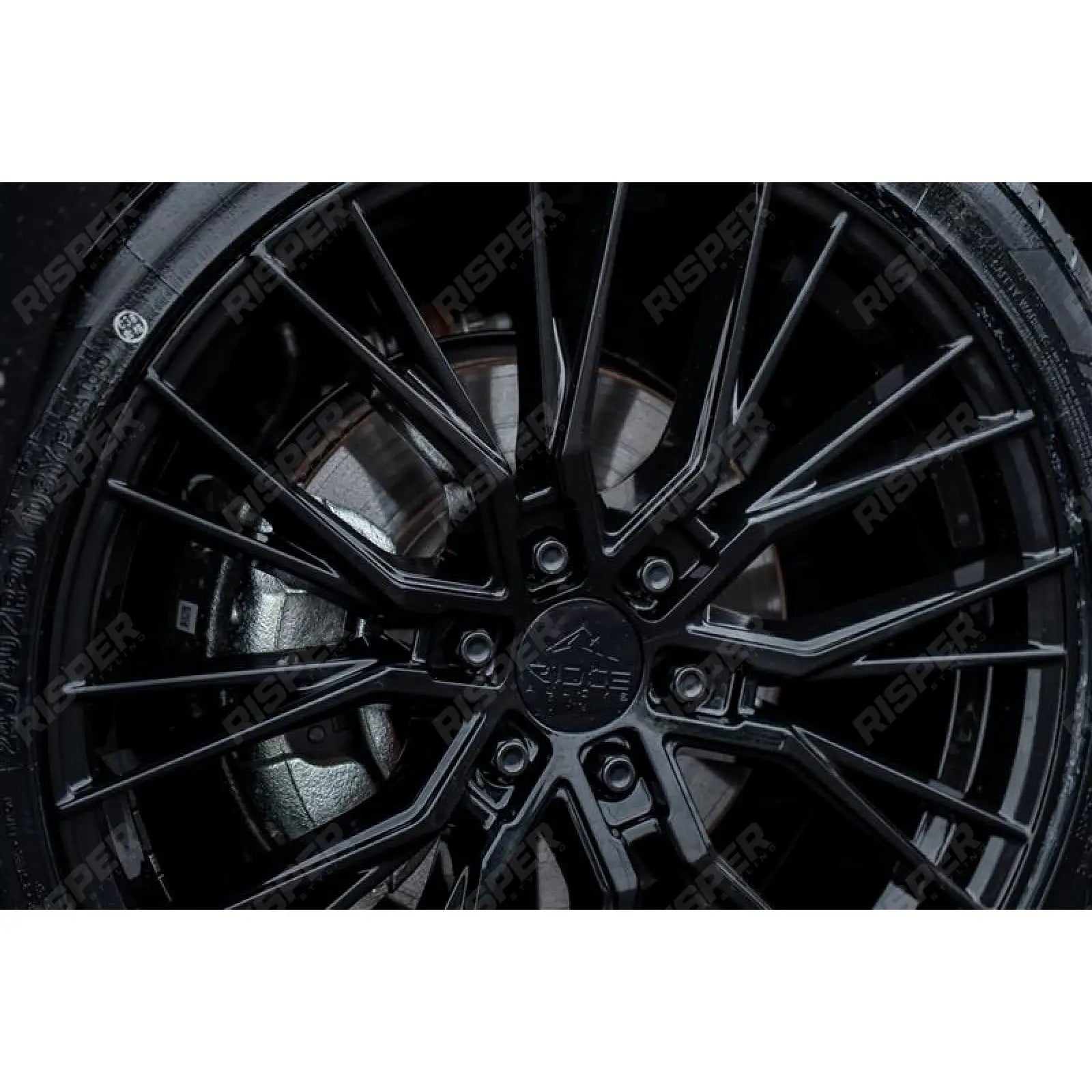 Ridge KN12 Gloss Black 6X120 18 Inch Alloys