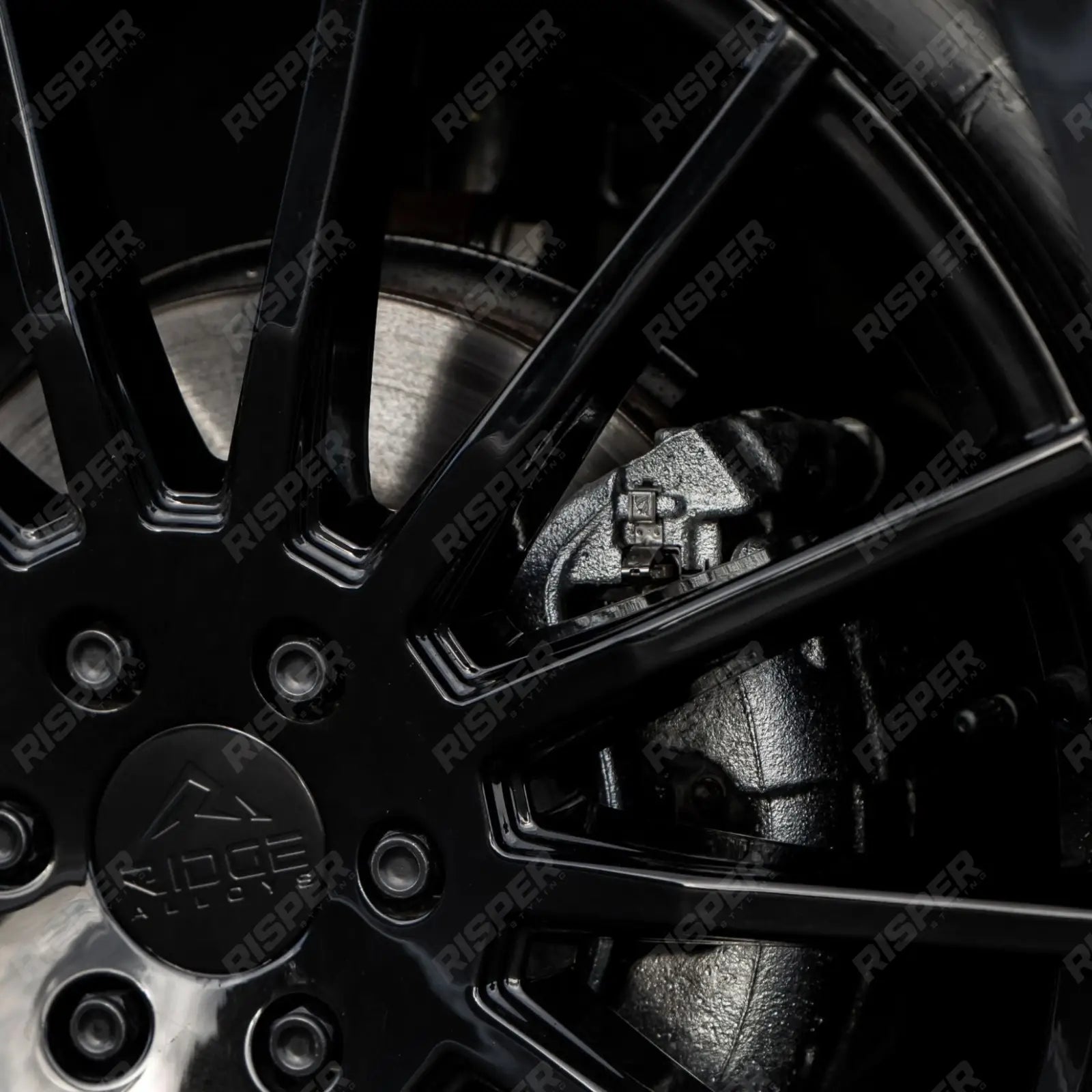 Ridge KN14 Gloss Black 6X120 20 Inch Alloys