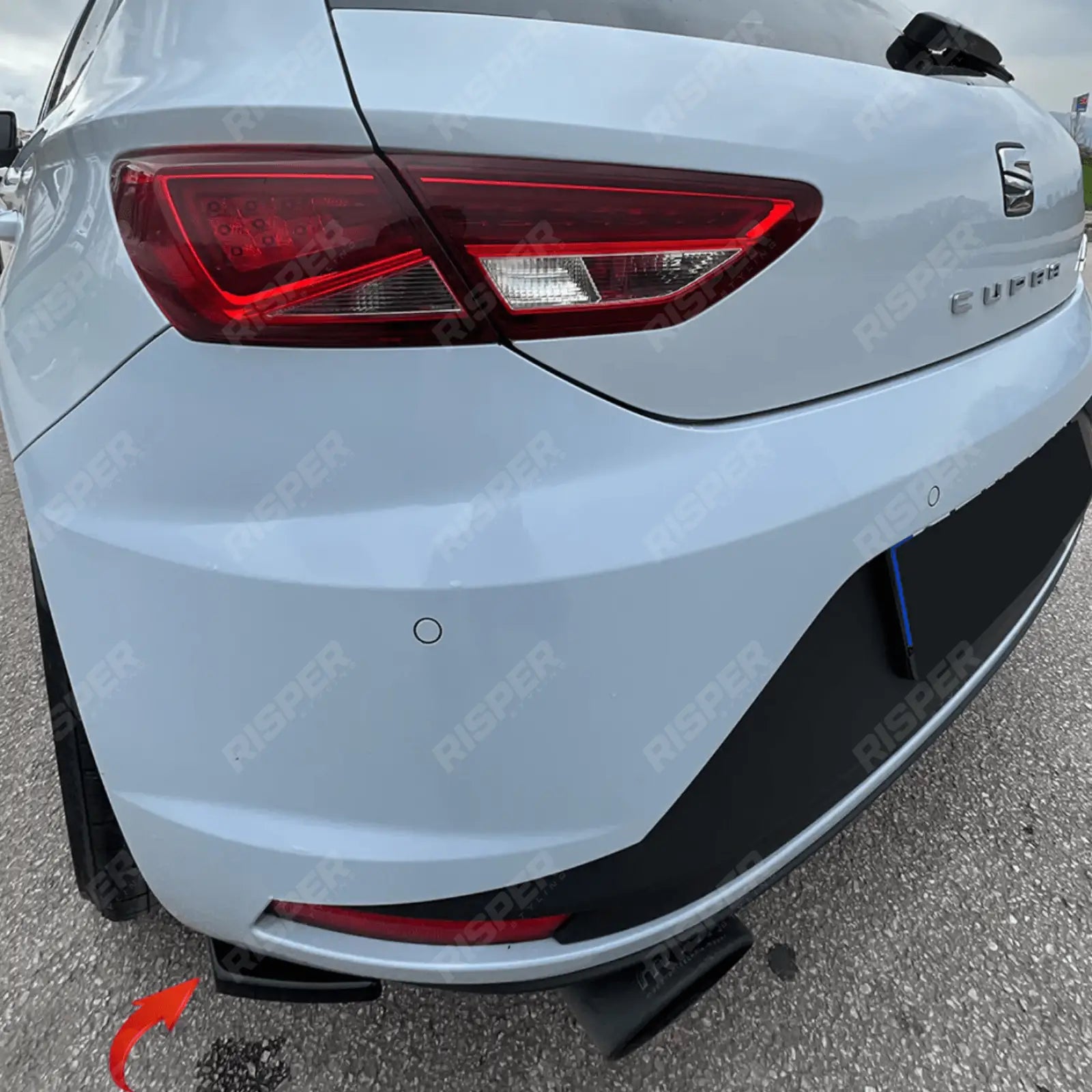 Risper Bumper Corner Splitters In Gloss Black For Seat Leon Mk3 Fr / Cupra 2012-2016