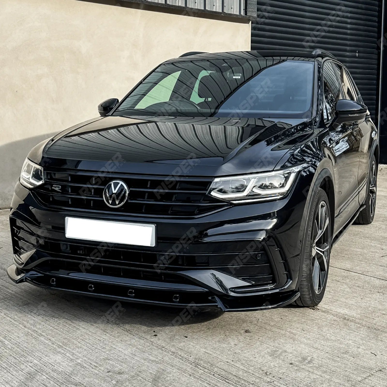 Risper Front Splitter Gloss Black For Volkswagen Tiguan MK2 R / R-Line 2020+