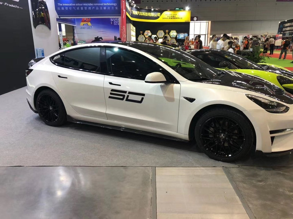 ROBOT - TESLA MODEL 3 CRYPTON CARBON FIBRE FULL BODY KIT